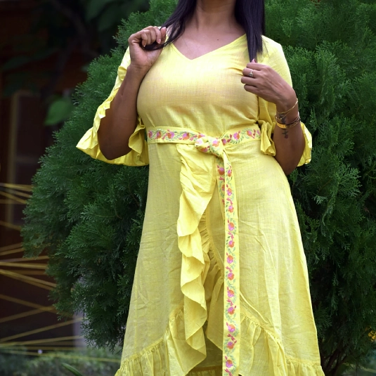 CARIBBEAN ISLES - Ruffled Midi A Line Swing Dress with Short Frilled Bell Sleeves,Embroidered Belt and High Waist.