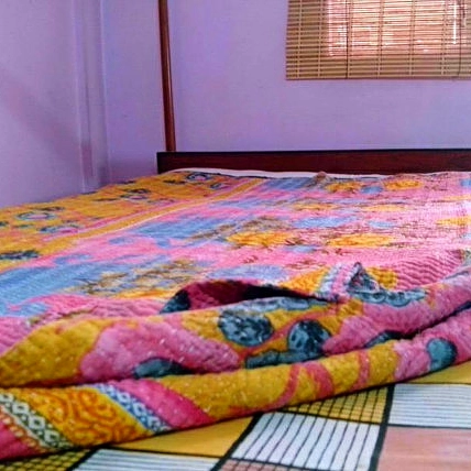 VALLEY OF FLOWERS- Reversible Floral Pattern Hand Stitched Thick Kantha Quilt -[6 Layers]