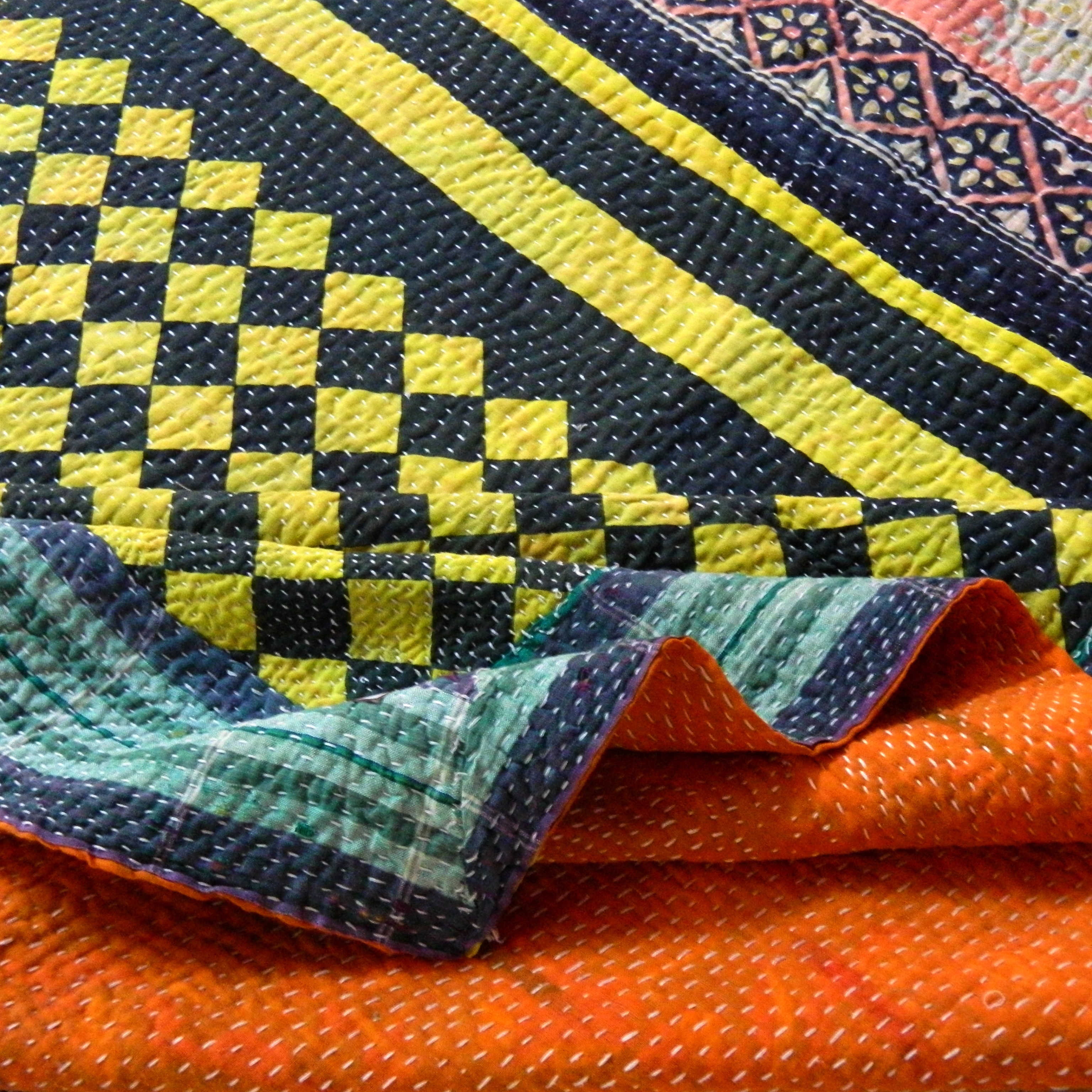 THREADED TALES  - Reversible Double Sided Floral Geometric Pattern Stitched Kantha Quilt -[4 Layers]