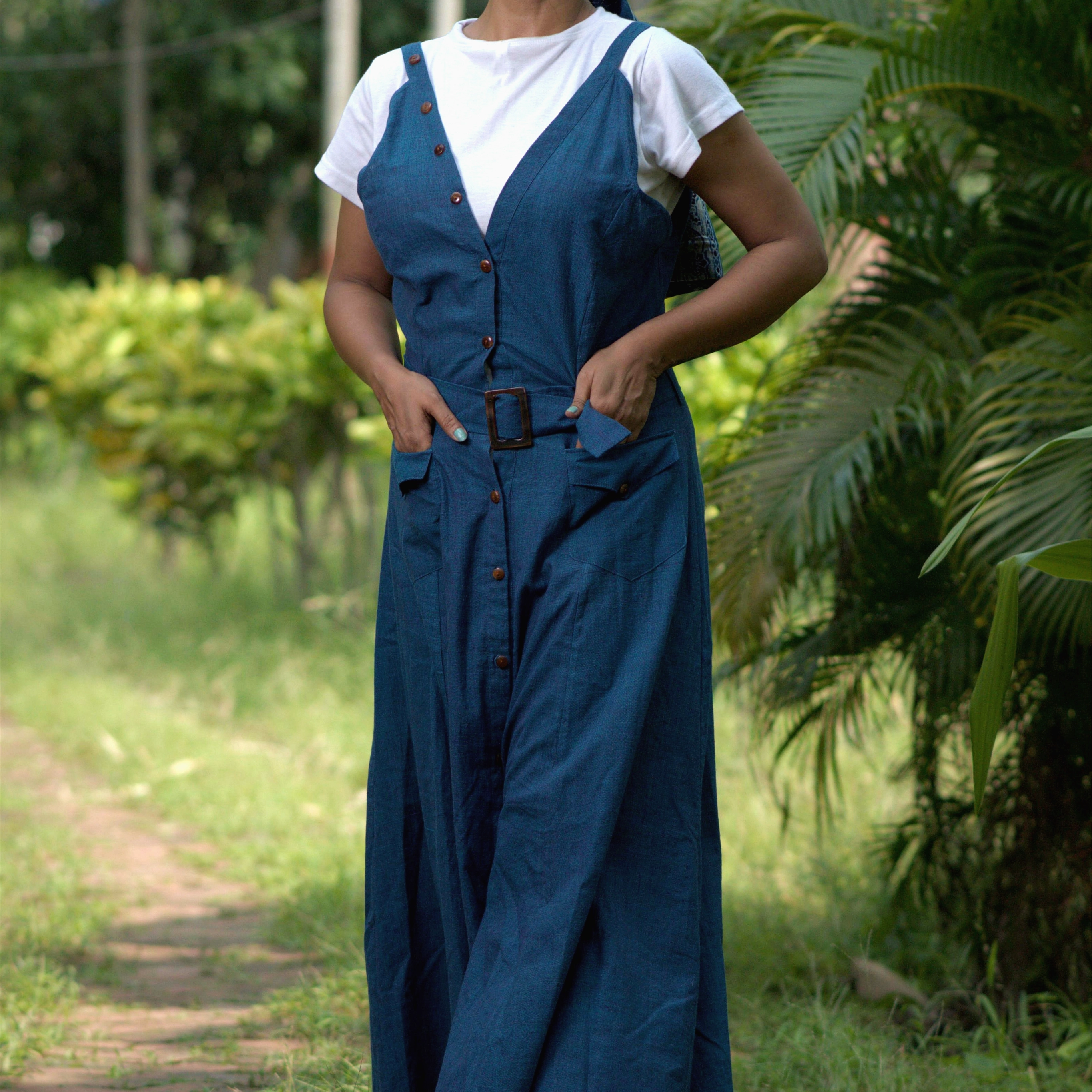 VALENTINE FLAME - V-Neck, Horn Button Front Closure,Belted Waist Flared Cotton Summer Dress.