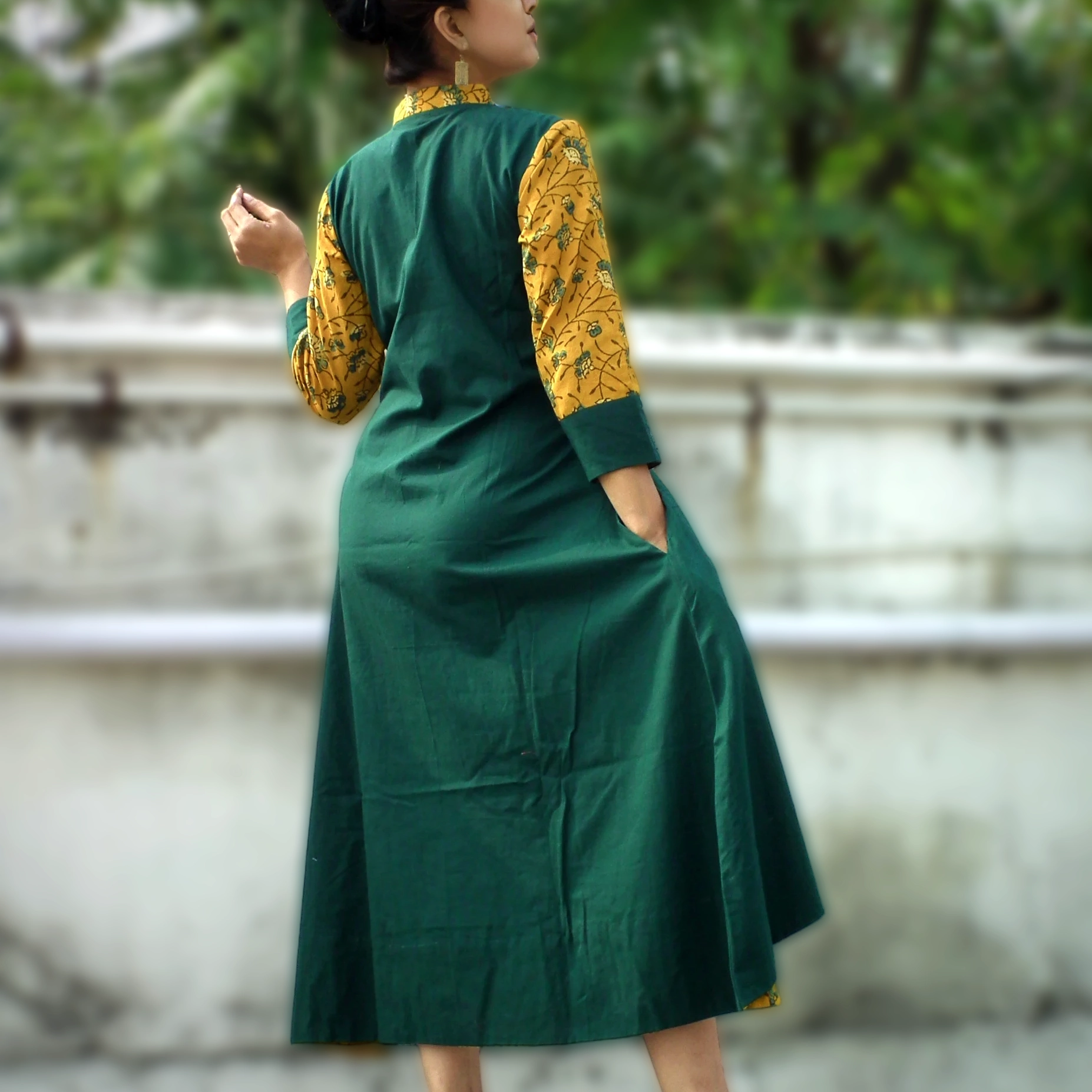 NAIFARU - Dual tone Maxi Dress with Belt,Ajrakh block Printed Sleeves ,Neck Line and Belt.