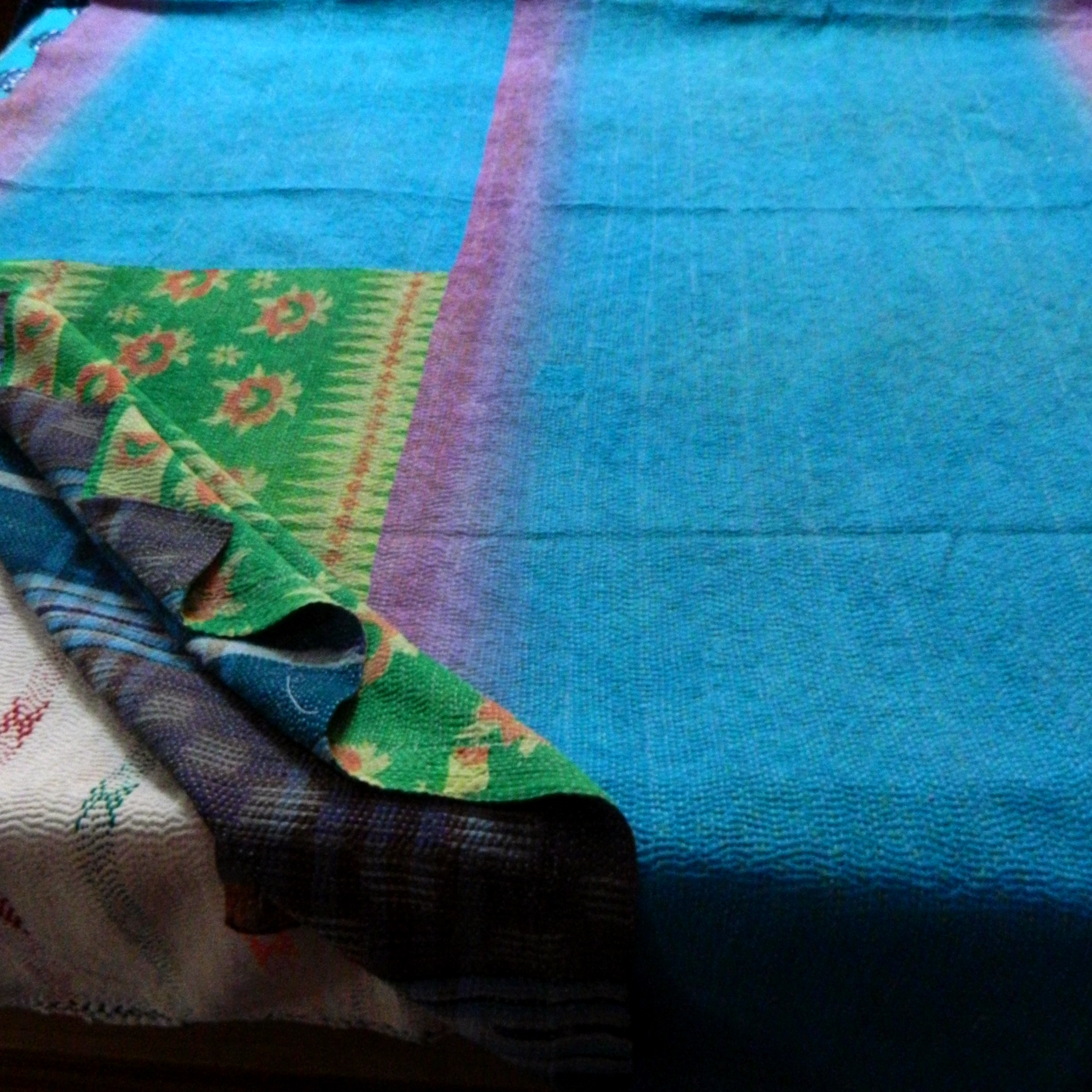 BENGAL BLOOM  - Reversible Double Sided Floral Pattern Hand Stitched Kantha Quilt /Throw