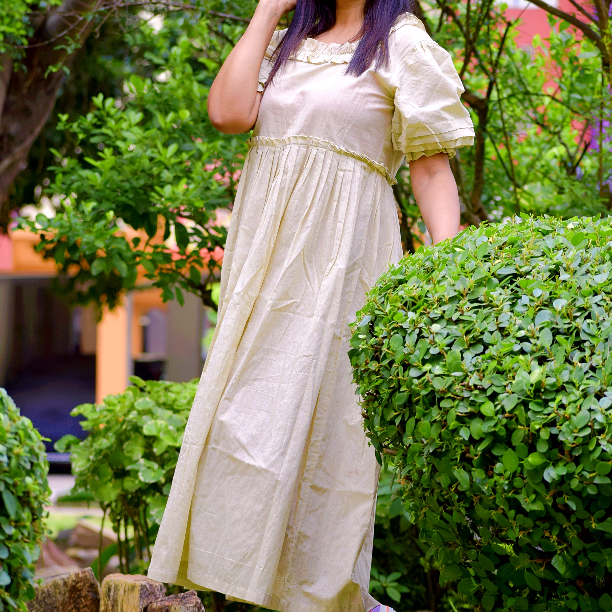 VICTORIAN MASQUERADE II - Solid Lace Up Side Ruffle Dress Puff-Sleeve Party Wear.