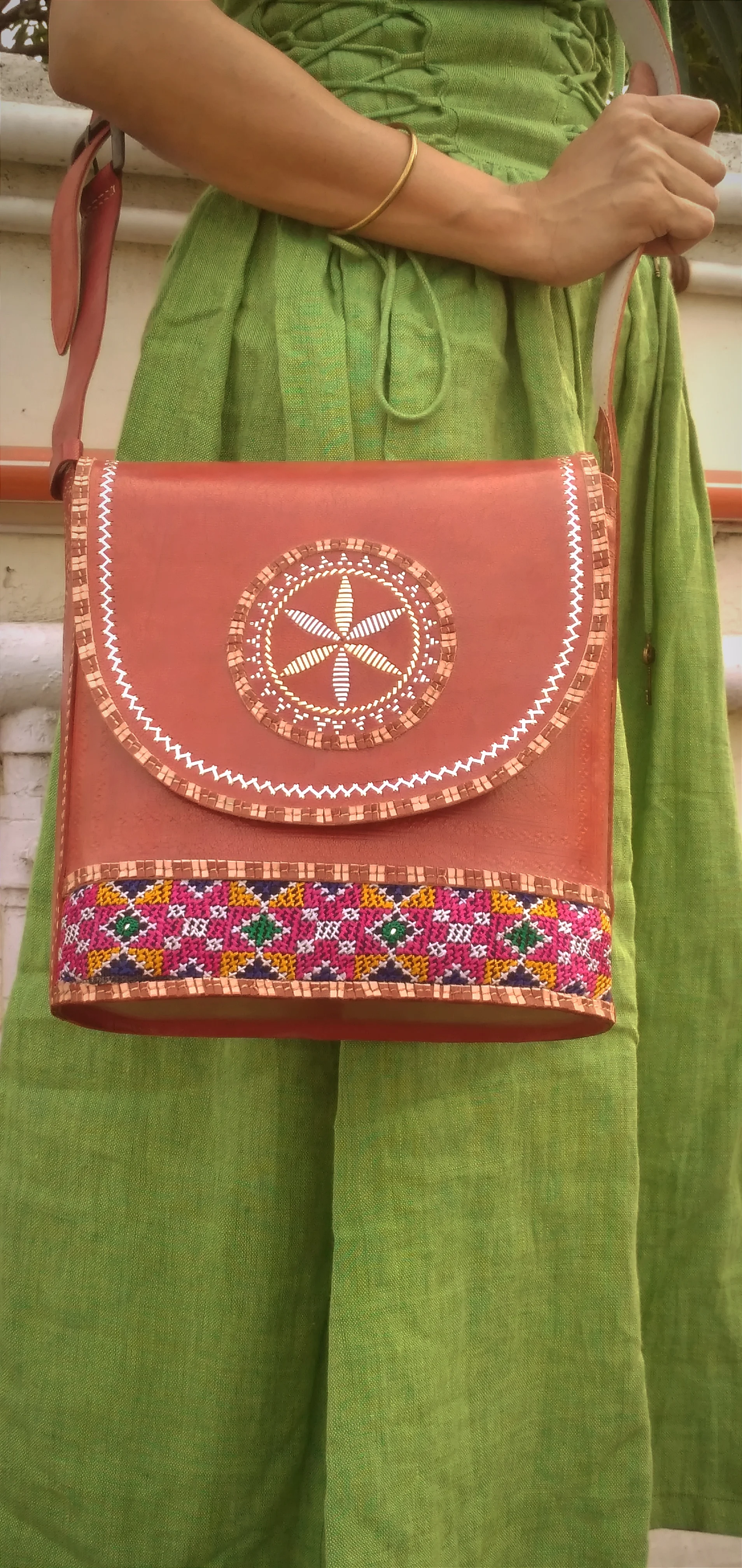 NOUVEAU – HandCrafted & HandEmbroidered Cruelty Free Leather Designer HandBag .