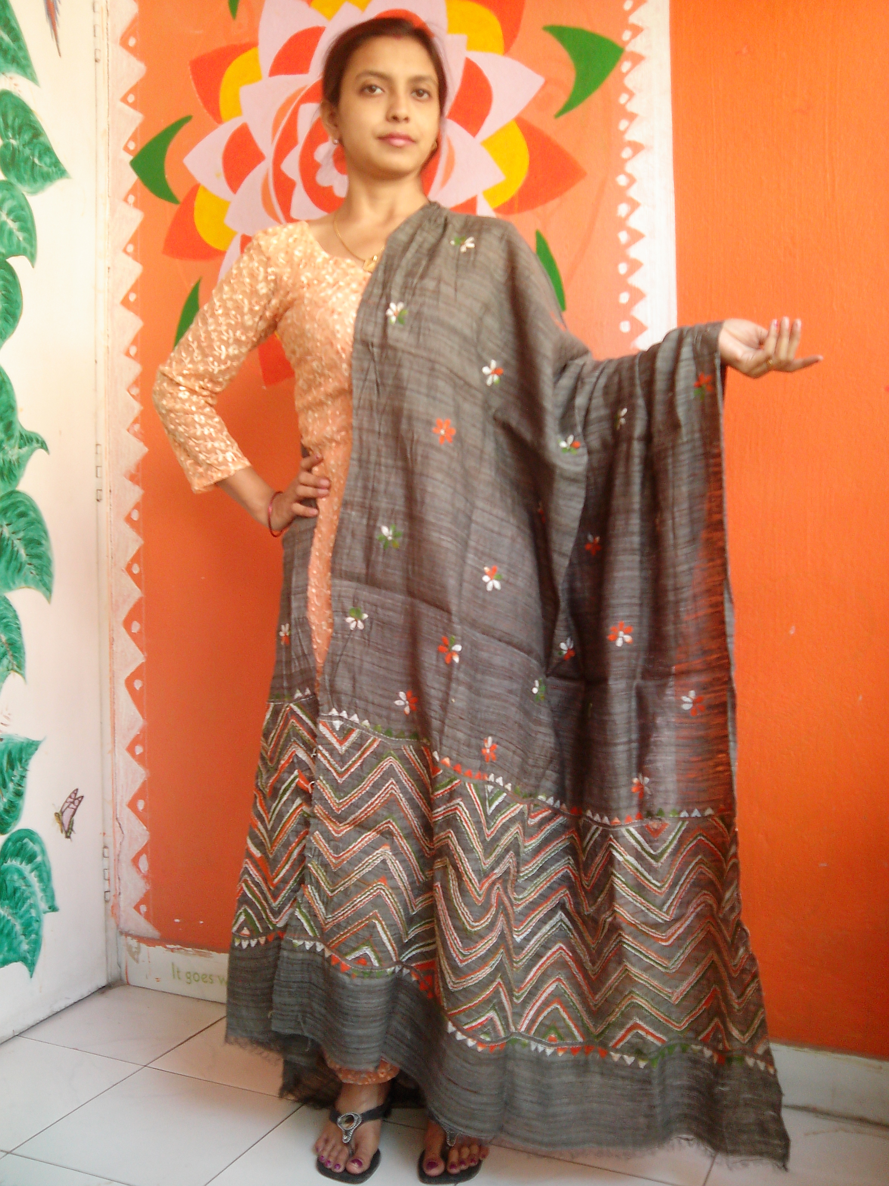 Graphite Grey - Bengal Nakshi Kantha Embroidered Tussar Gicha Silk Handloom Duppatta.