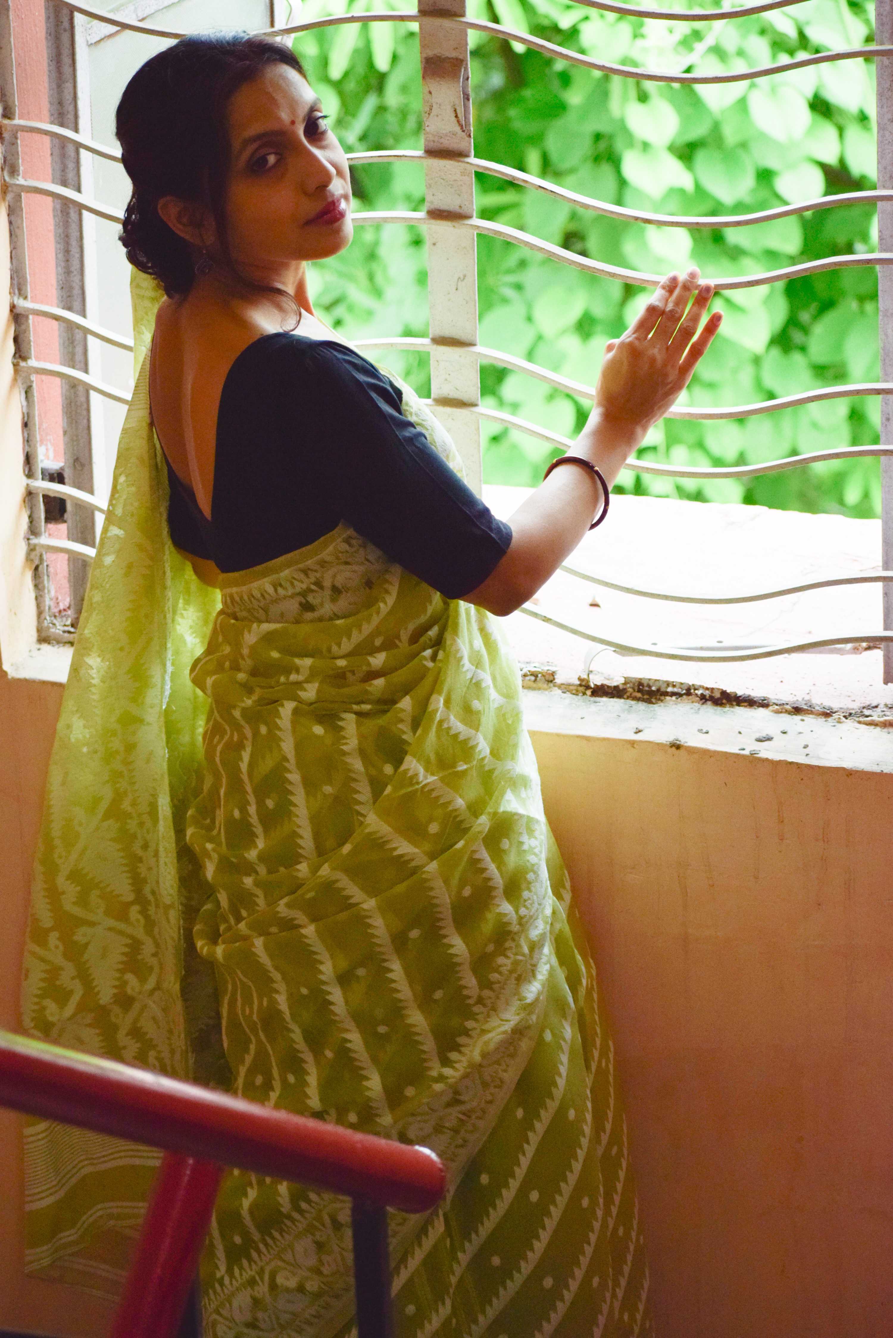 Premium Quality Muslin Cotton Jamdani Saree in Olive tone with off White Thread Work