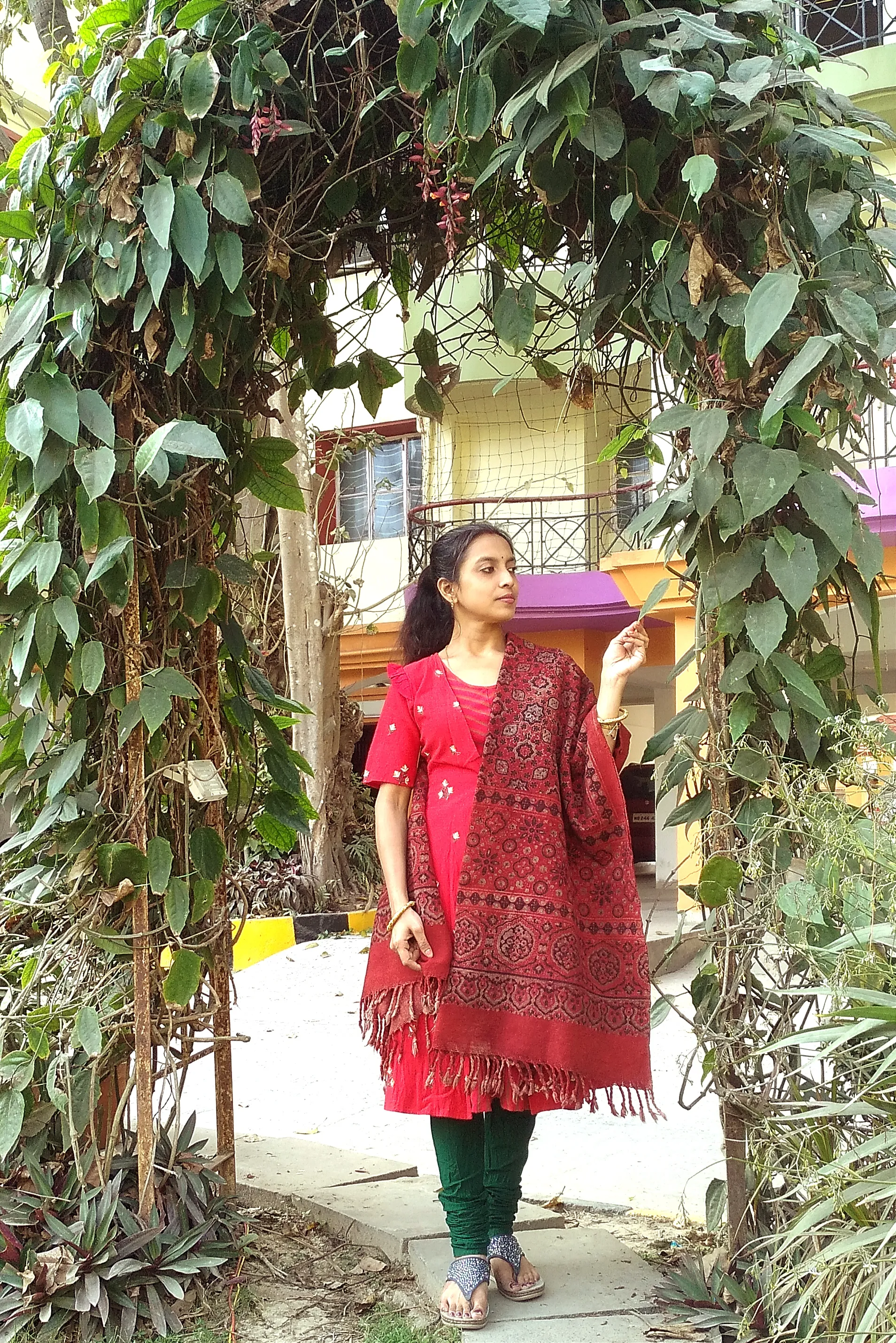 Shayari - Ajrakh-Printed Premium HandWoven Khadar Cotton Shawls - Matt Madder Red