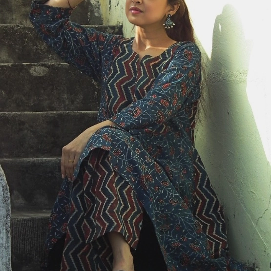 NAZRET -Smart fit, Ajrakh Hand block printed cotton Flared Kurta with round V neck and palazzo set.