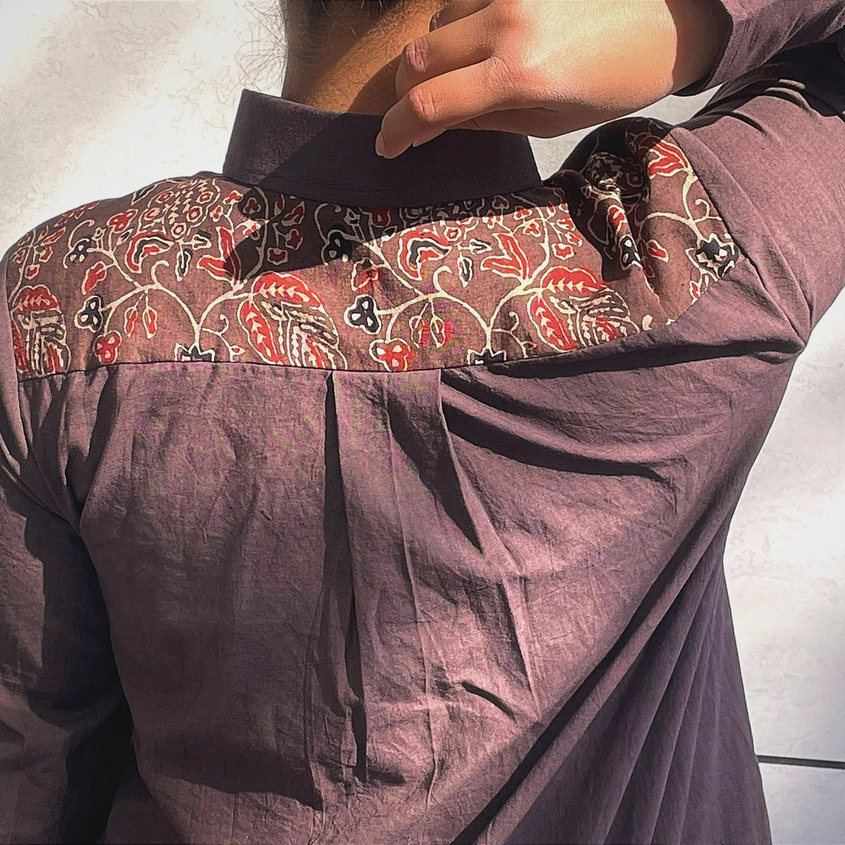 AKROTIRI  -  Lantern Sleeves Shirt Collared A Line Dress with a Big Stylish Adjustable Bow.