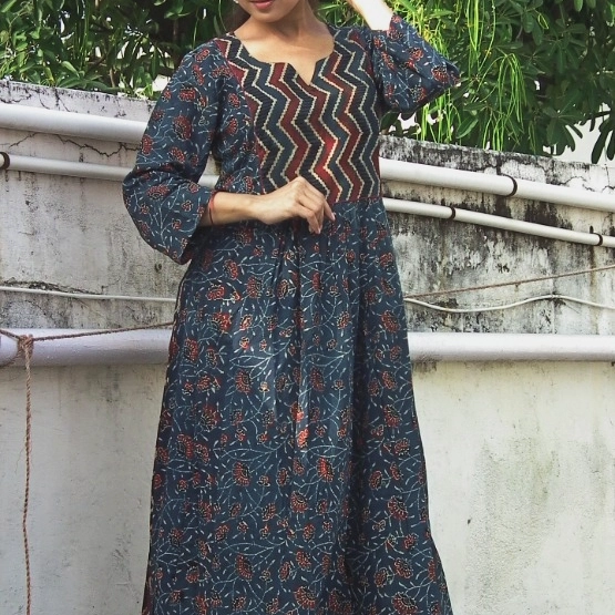NAZRET -Smart fit, Ajrakh Hand block printed cotton Flared Kurta with round V neck and palazzo set.