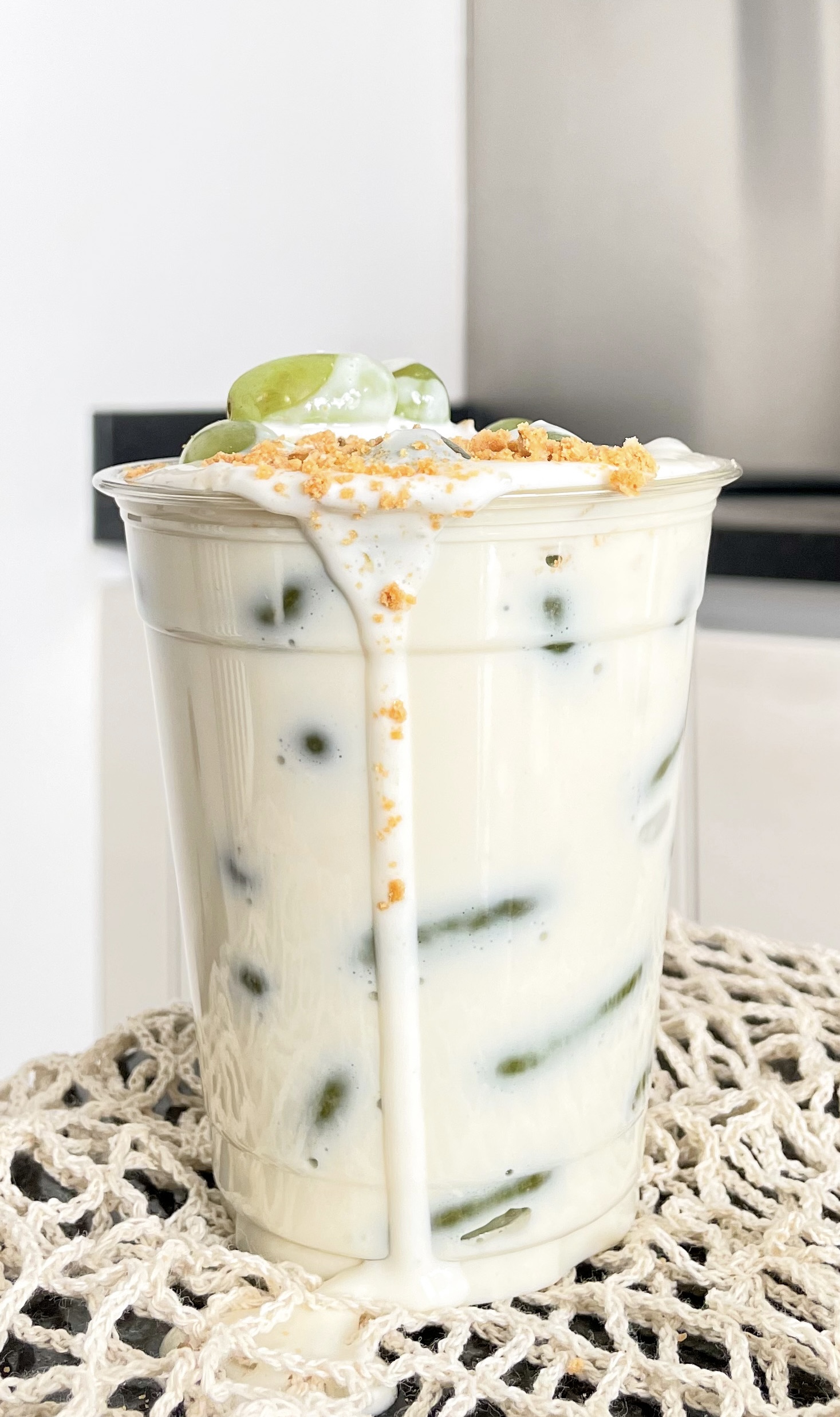 Uva con crema 12oz