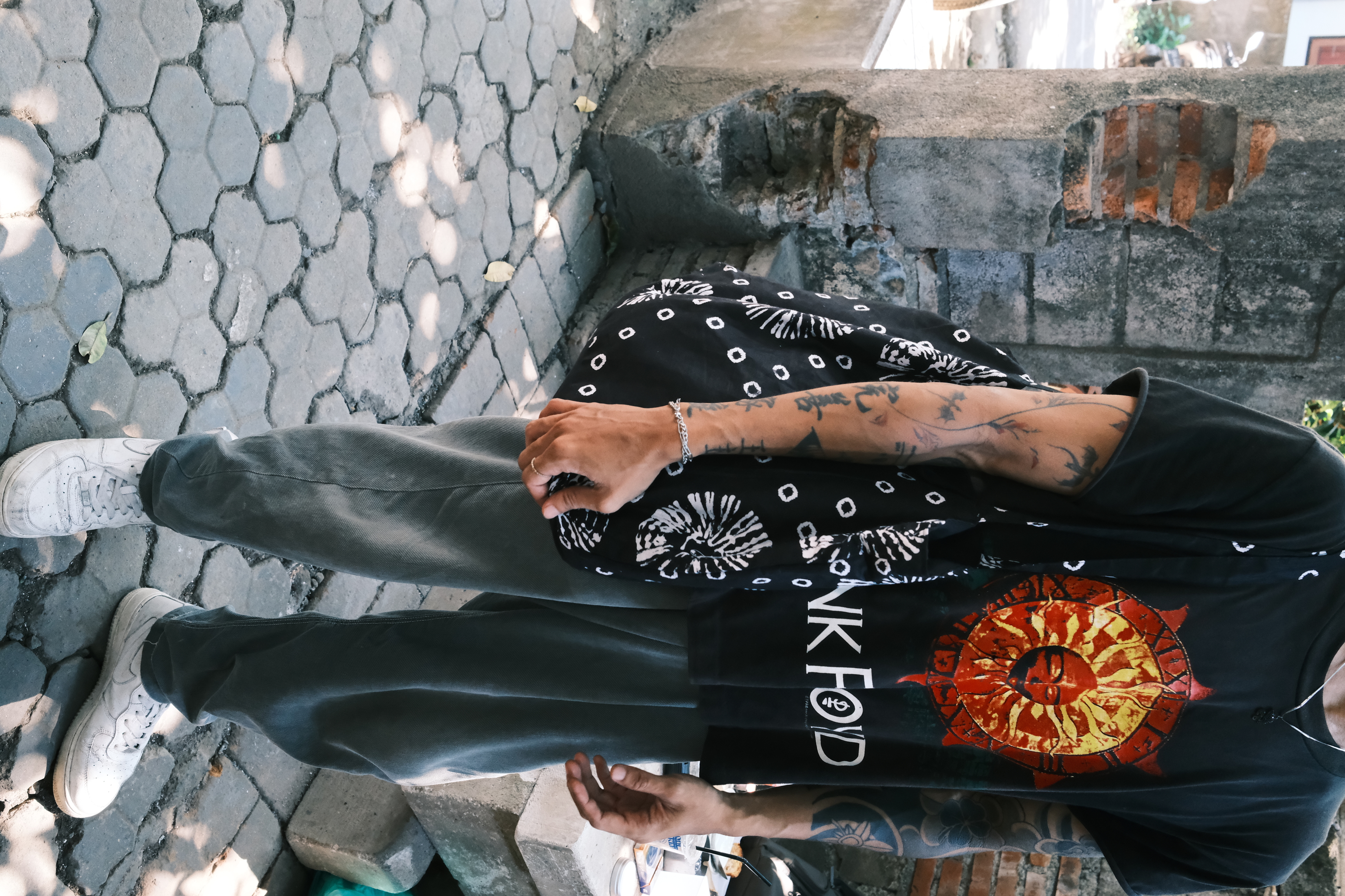 NARA TOTE BAG IN BLACK