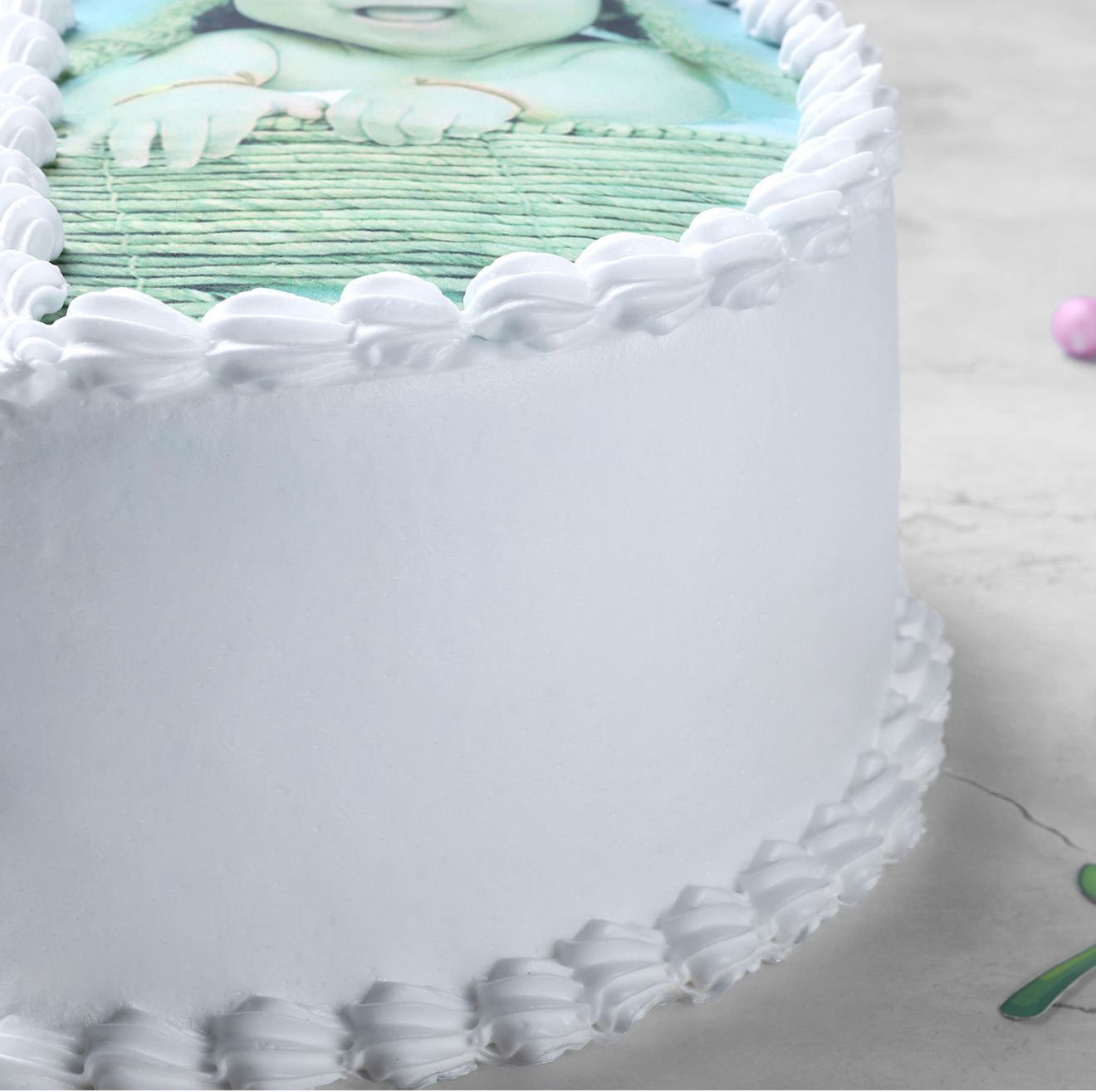 Smiley Cartoon Cream Cake