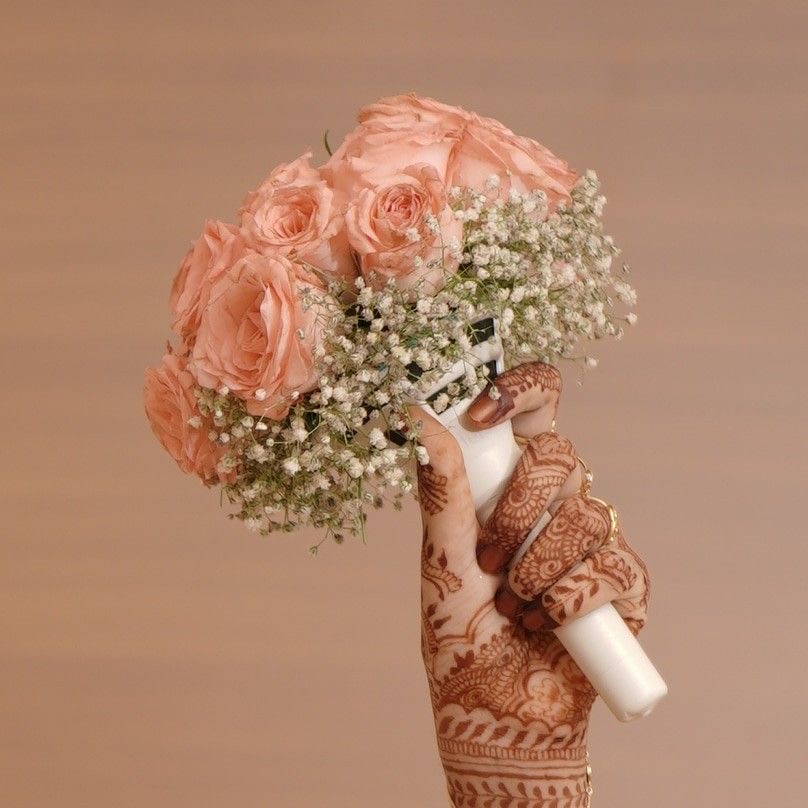 Henna Bloom Hand Bouquet