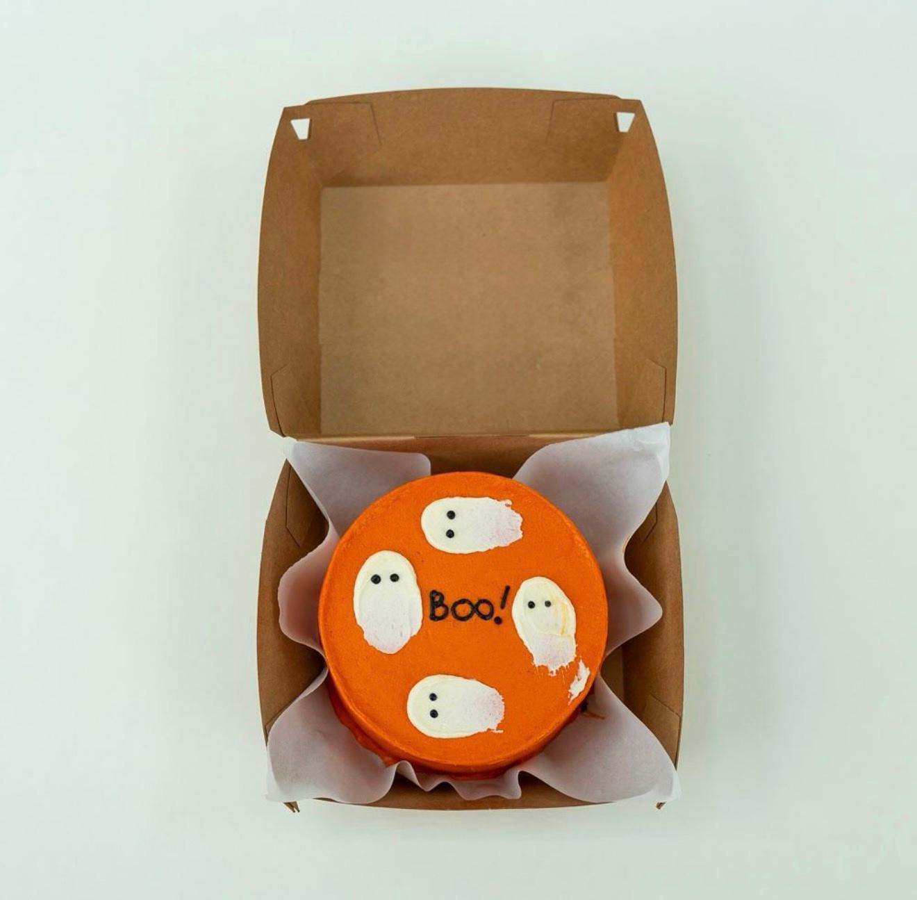 Mini “Boo!” Halloween Bento Cake