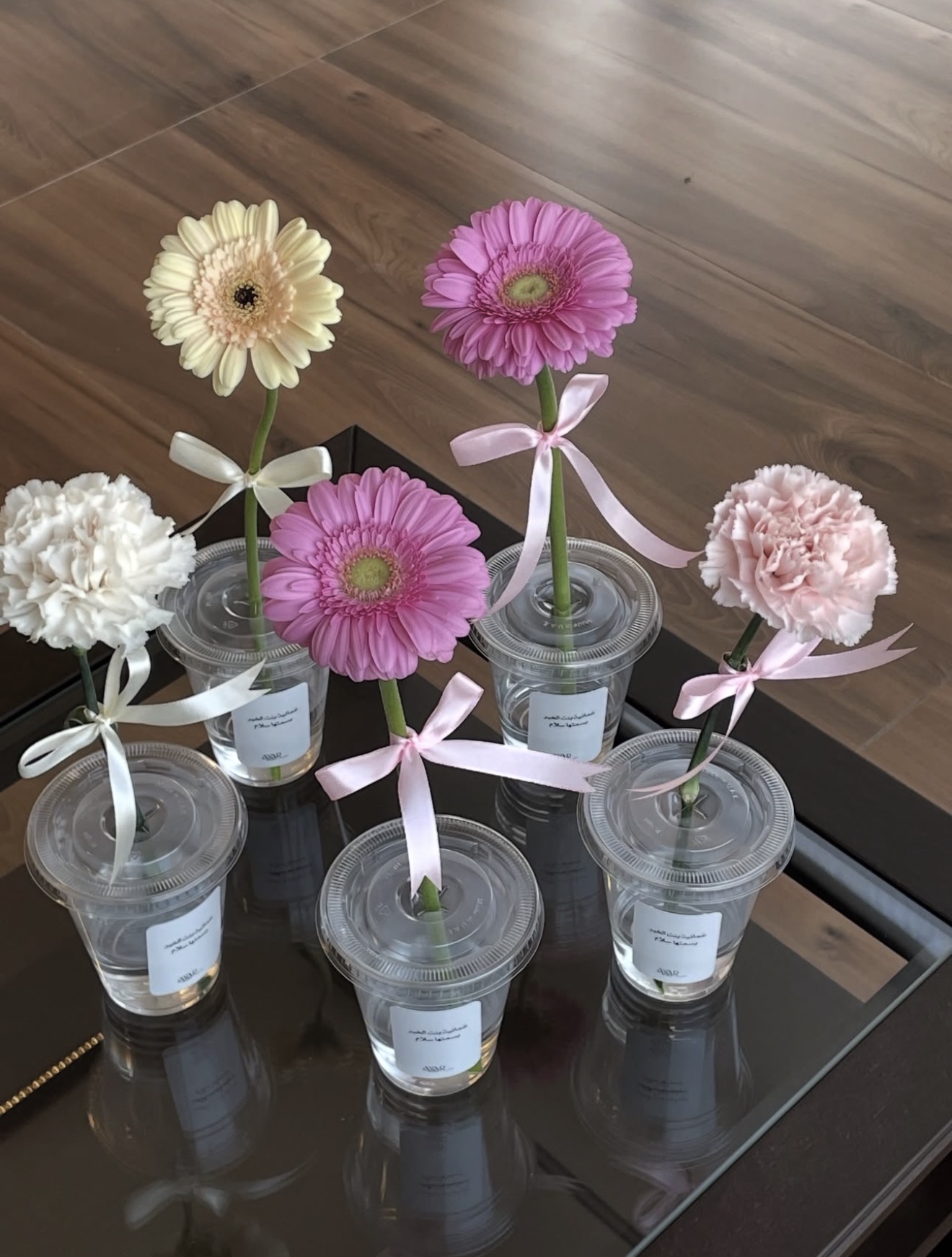 Single Stem Bloom in Cup – With Ribbon