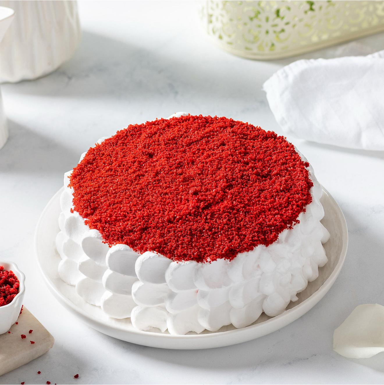  Red Velvet Cream Cake