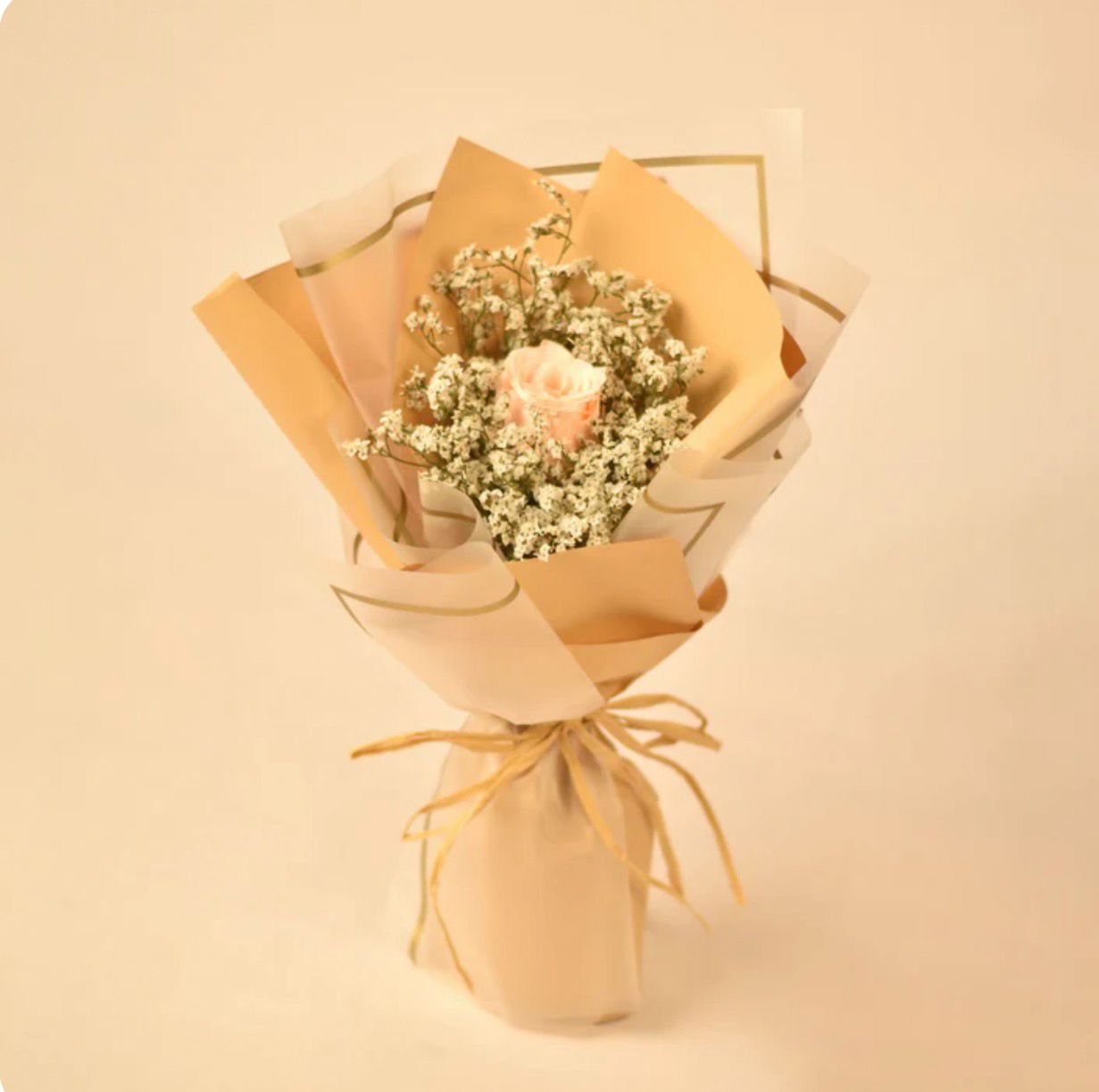 🌸 Blush Petal Charm Bouquet