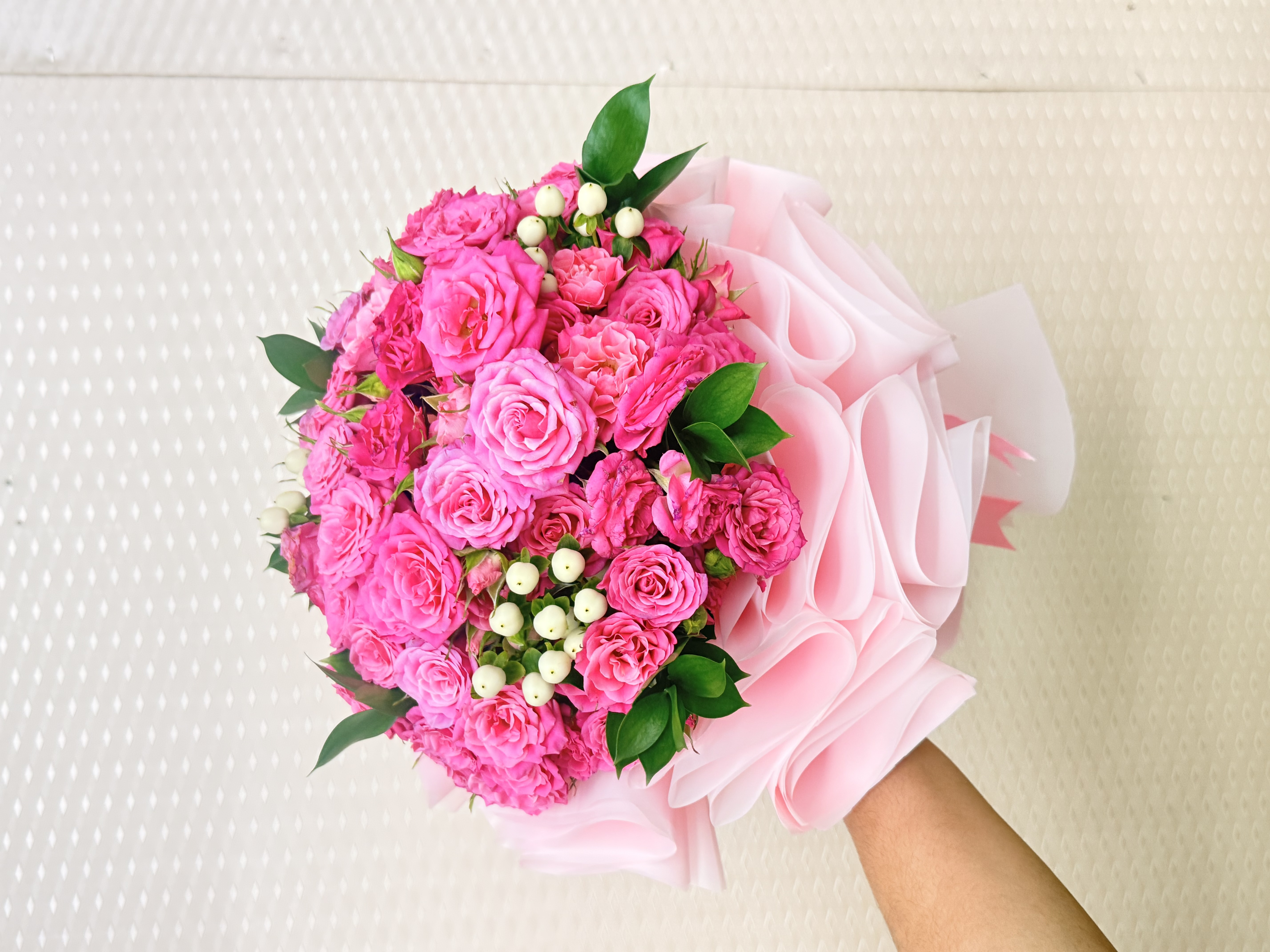  Rosy Delight Hand Bouquet