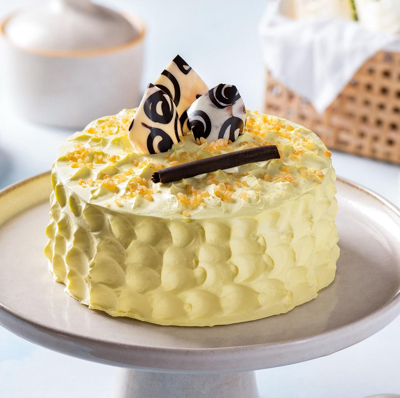 Smiley Cartoon Cream Cake