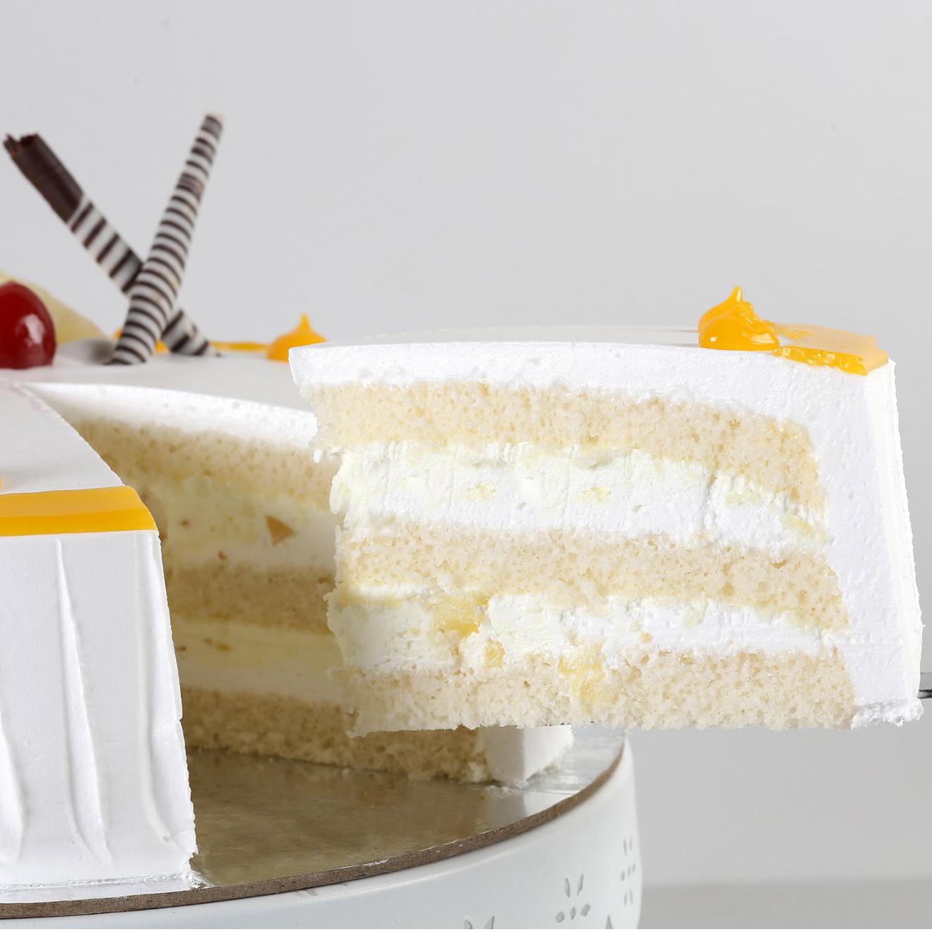 Pineapple Classic Cream Cake