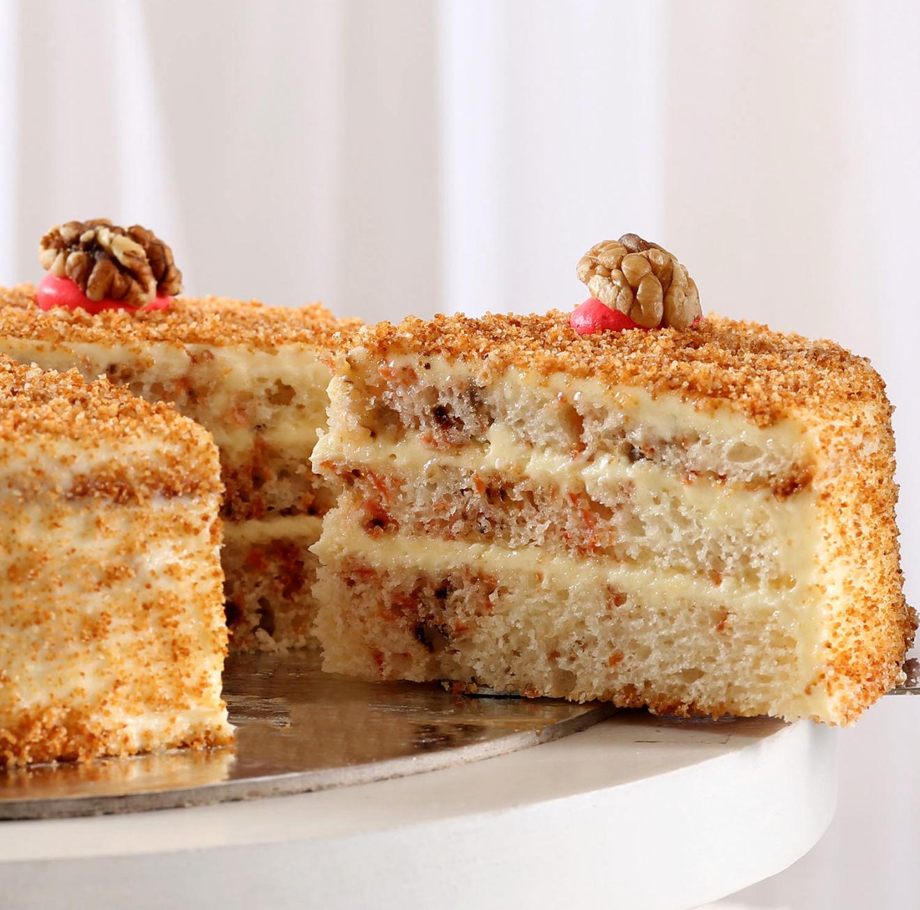Classic Walnut Crunch Cake