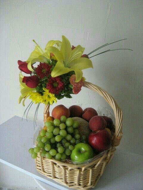 🌼 Golden Harvest Basket