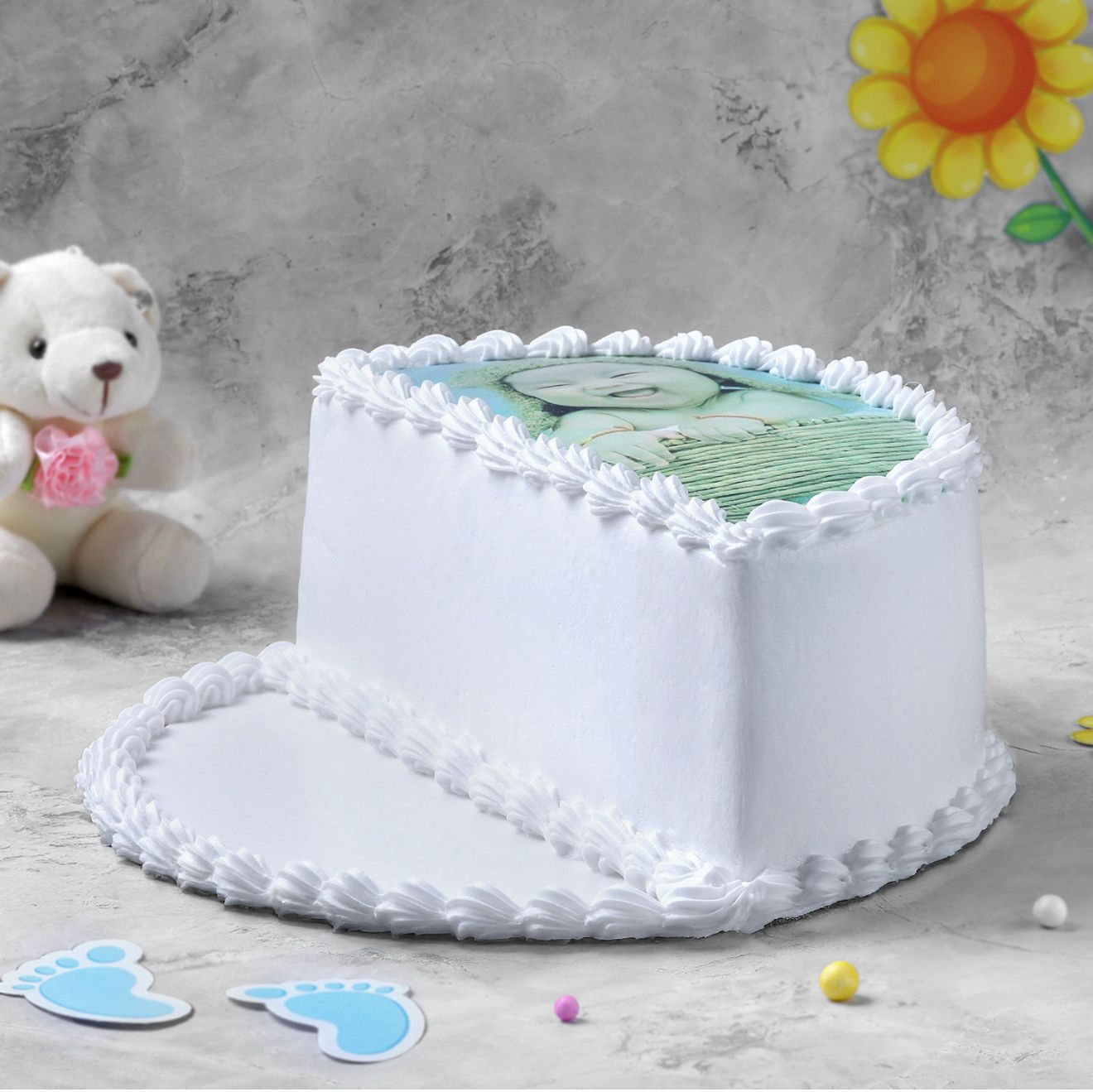 Smiley Cartoon Cream Cake