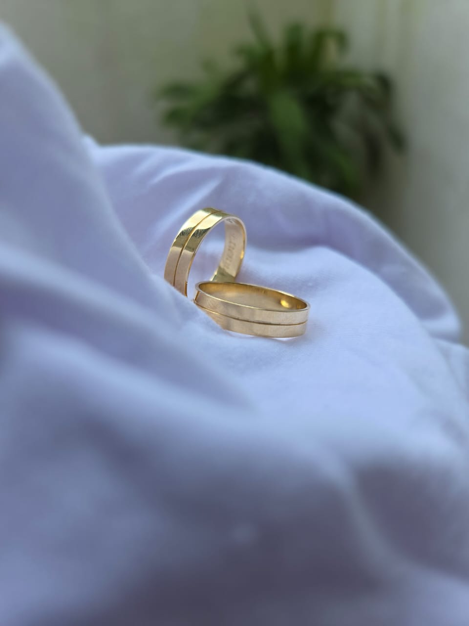 Gold Wedding Rings