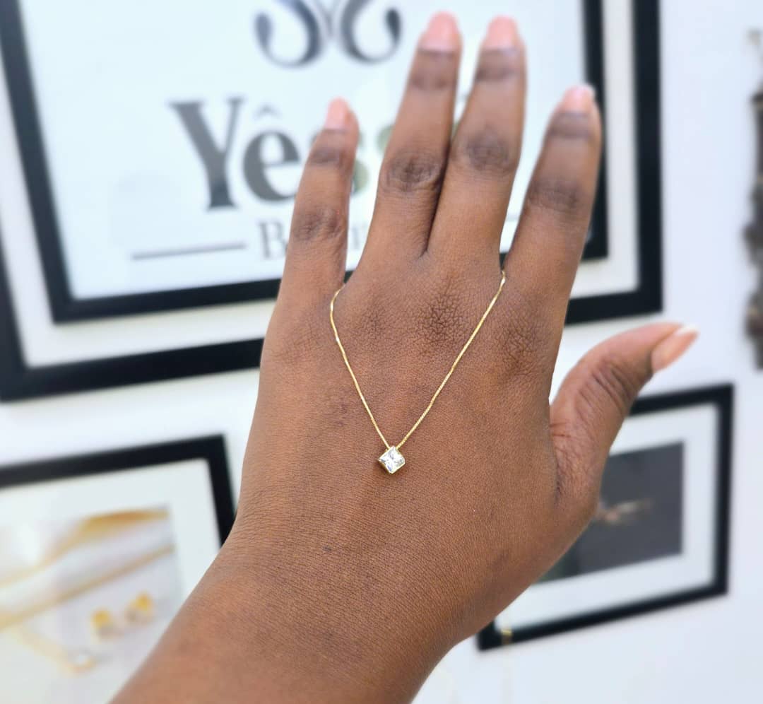 Gold Chain Ring with Square Pendant