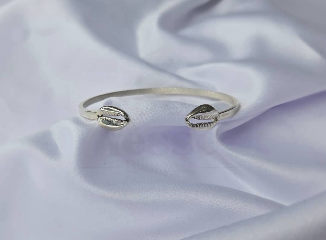 Bracelet à motif (cauris)