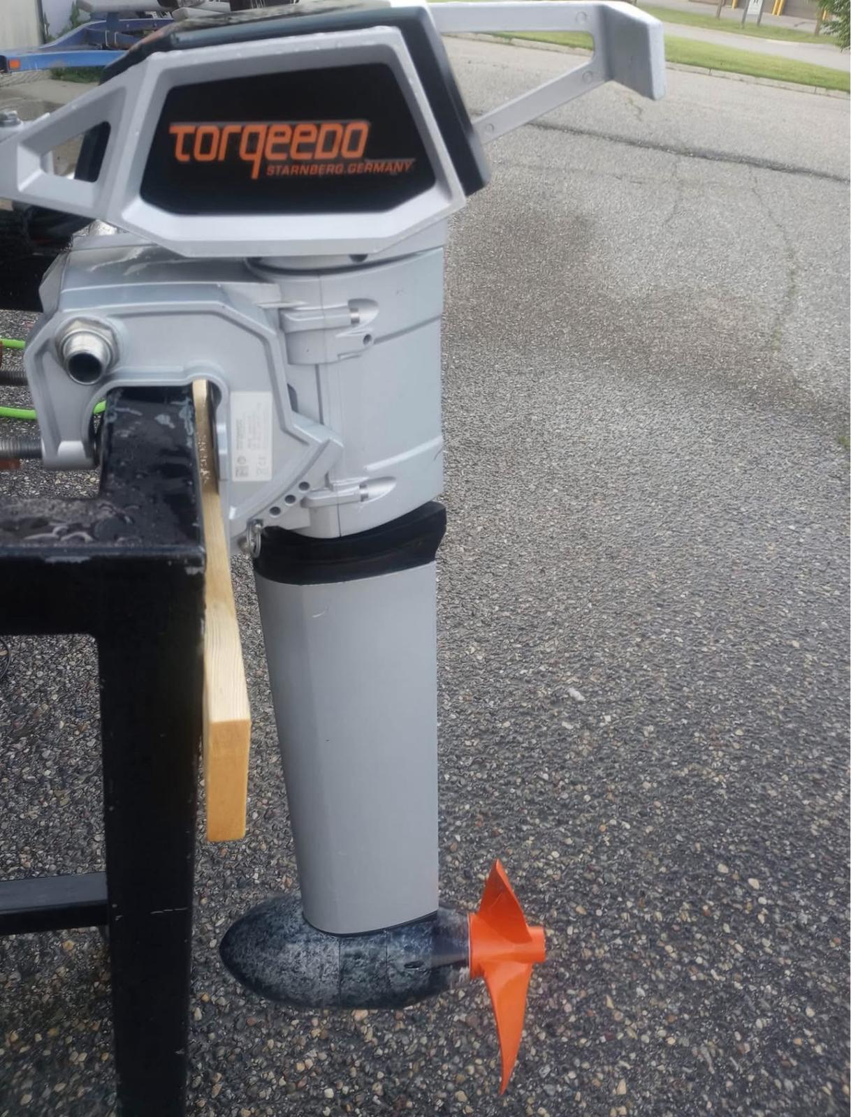 Used Torqeedo Cruise 4.0 RL Electric Outboard Motor (long shaft)