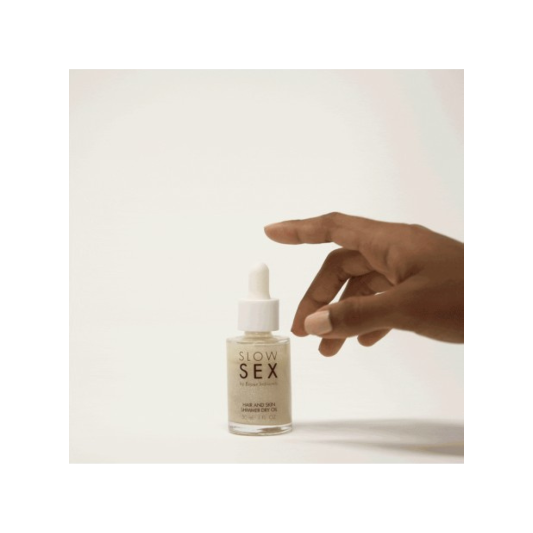 Huile Intime Sèche Brillante – Slow Sex – 30 ml ✨