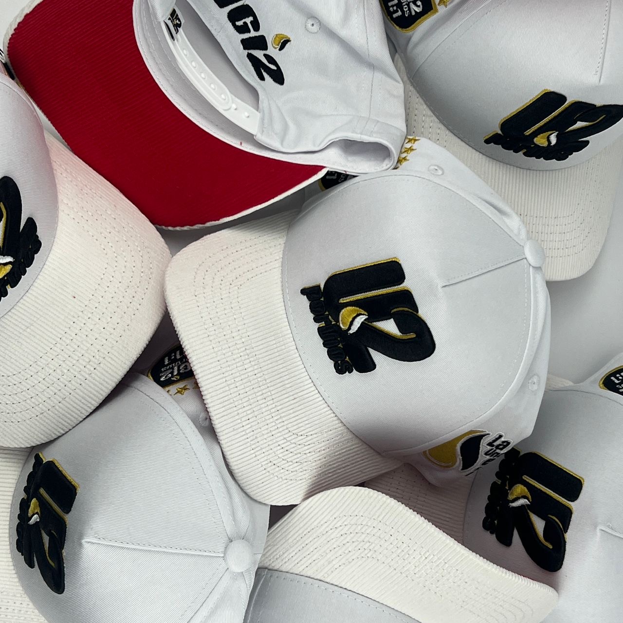 UNGI2 Classic White Baseball Cap