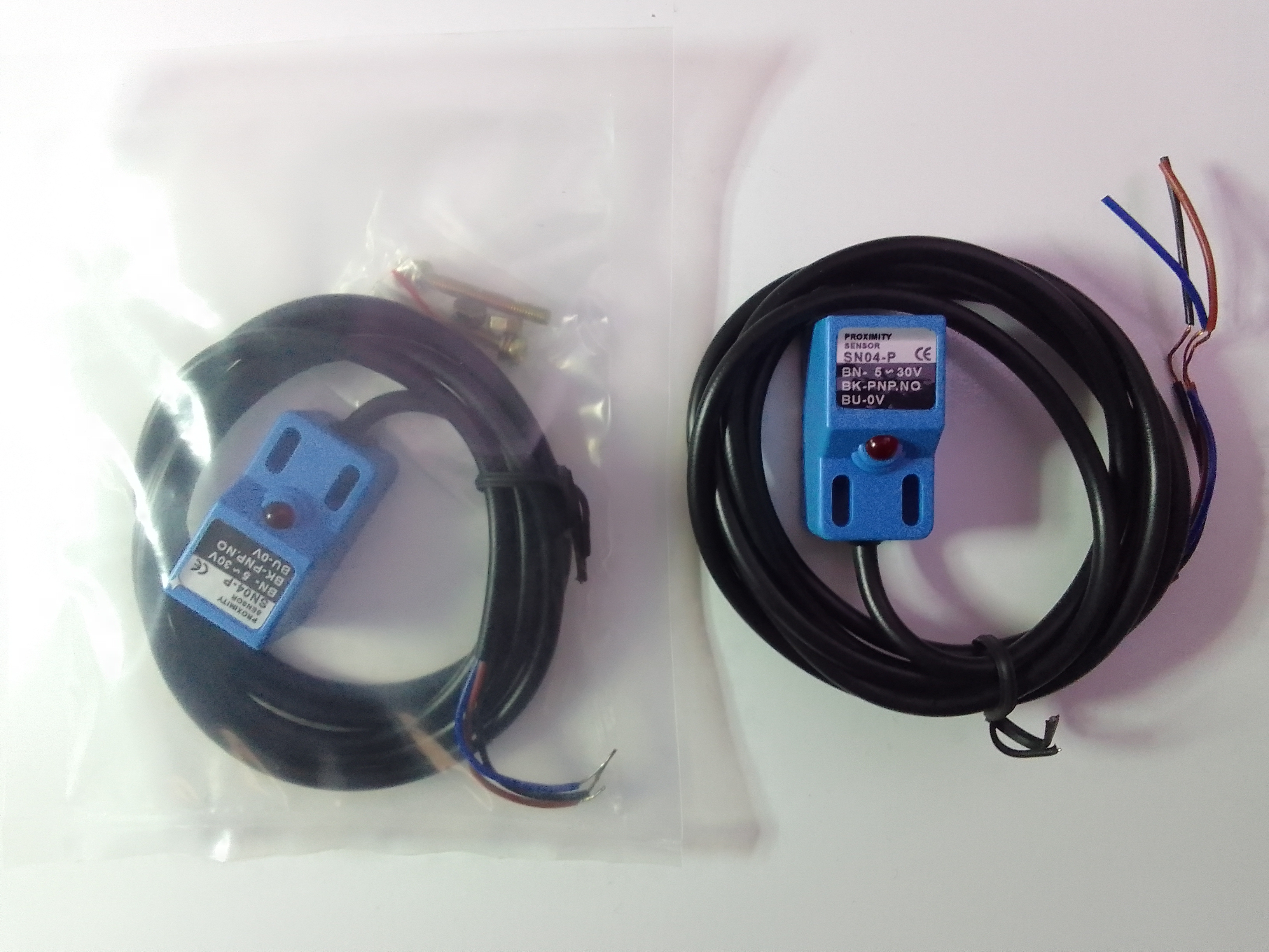 SN04-P PNP Proximity Switch