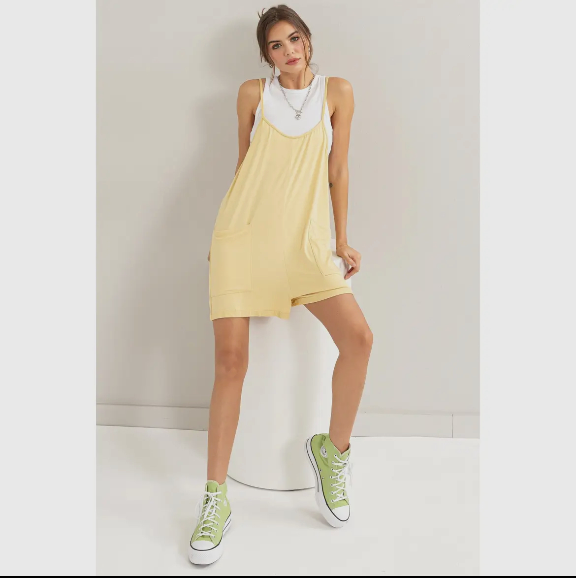  Sleeveless Mini Romper