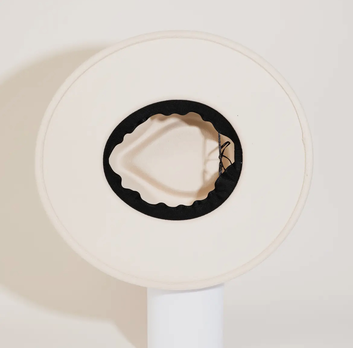  Wide-Brim Fedora Hat