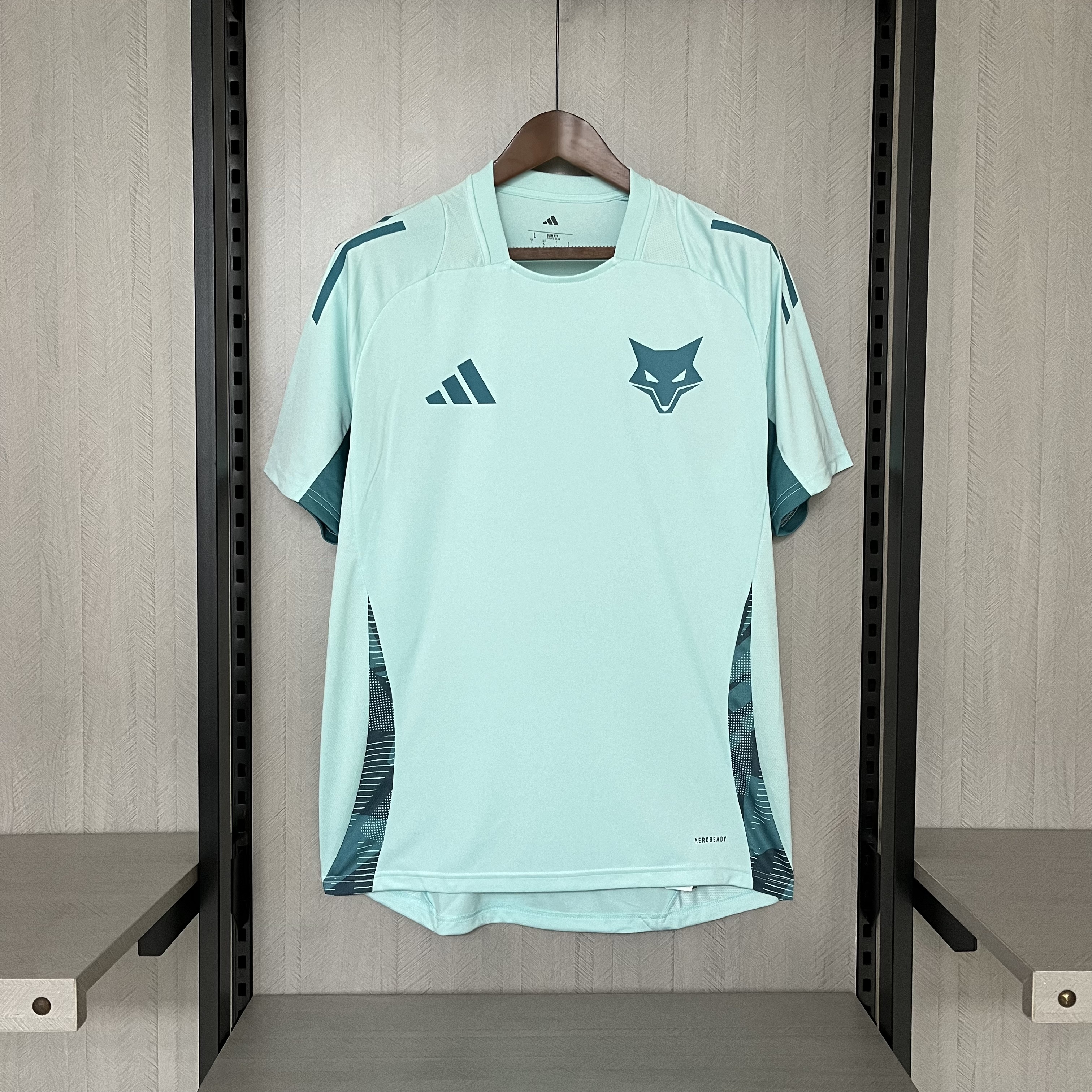 Camiseta esportiva Adidas