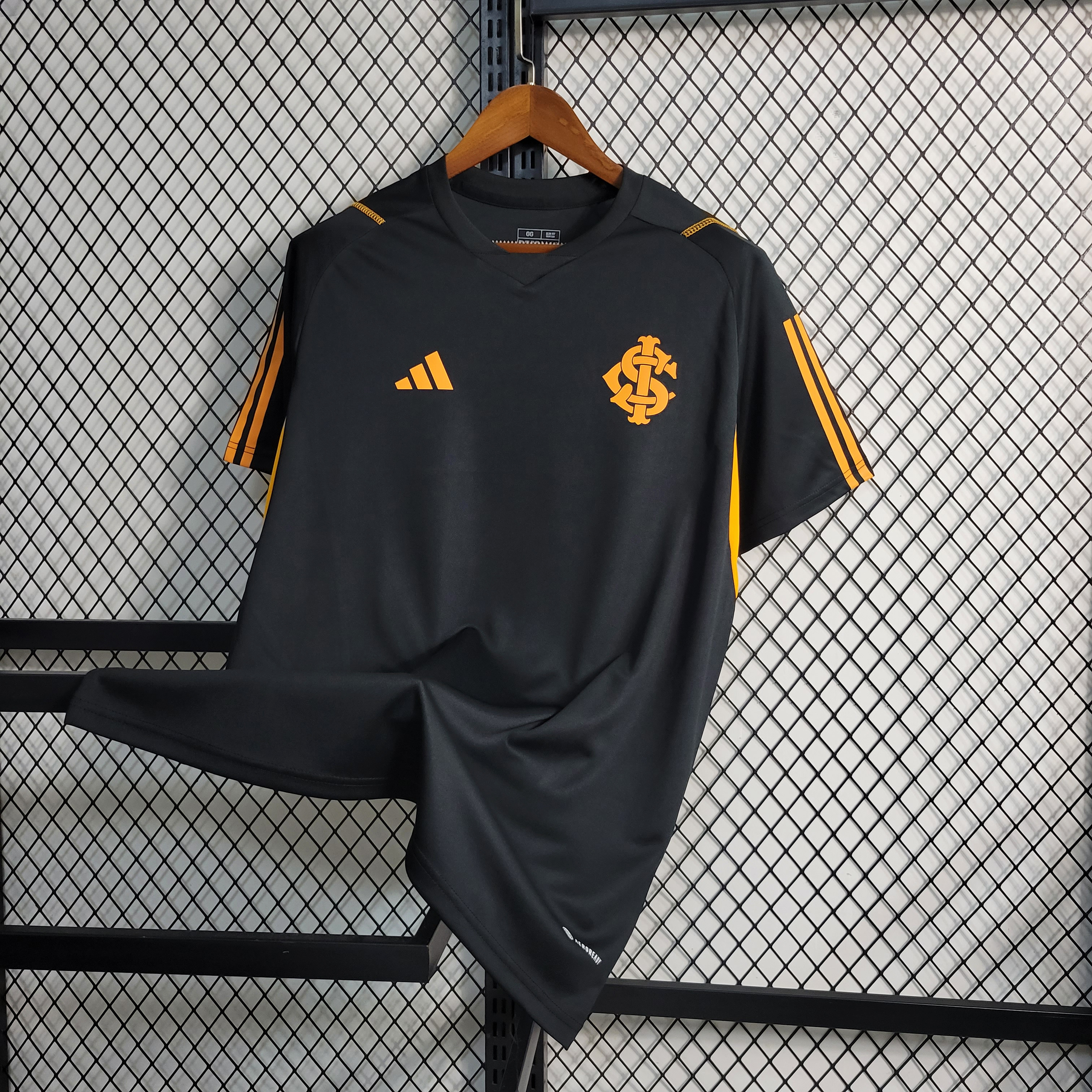 Camisa de Futebol Preta Internacional 2024