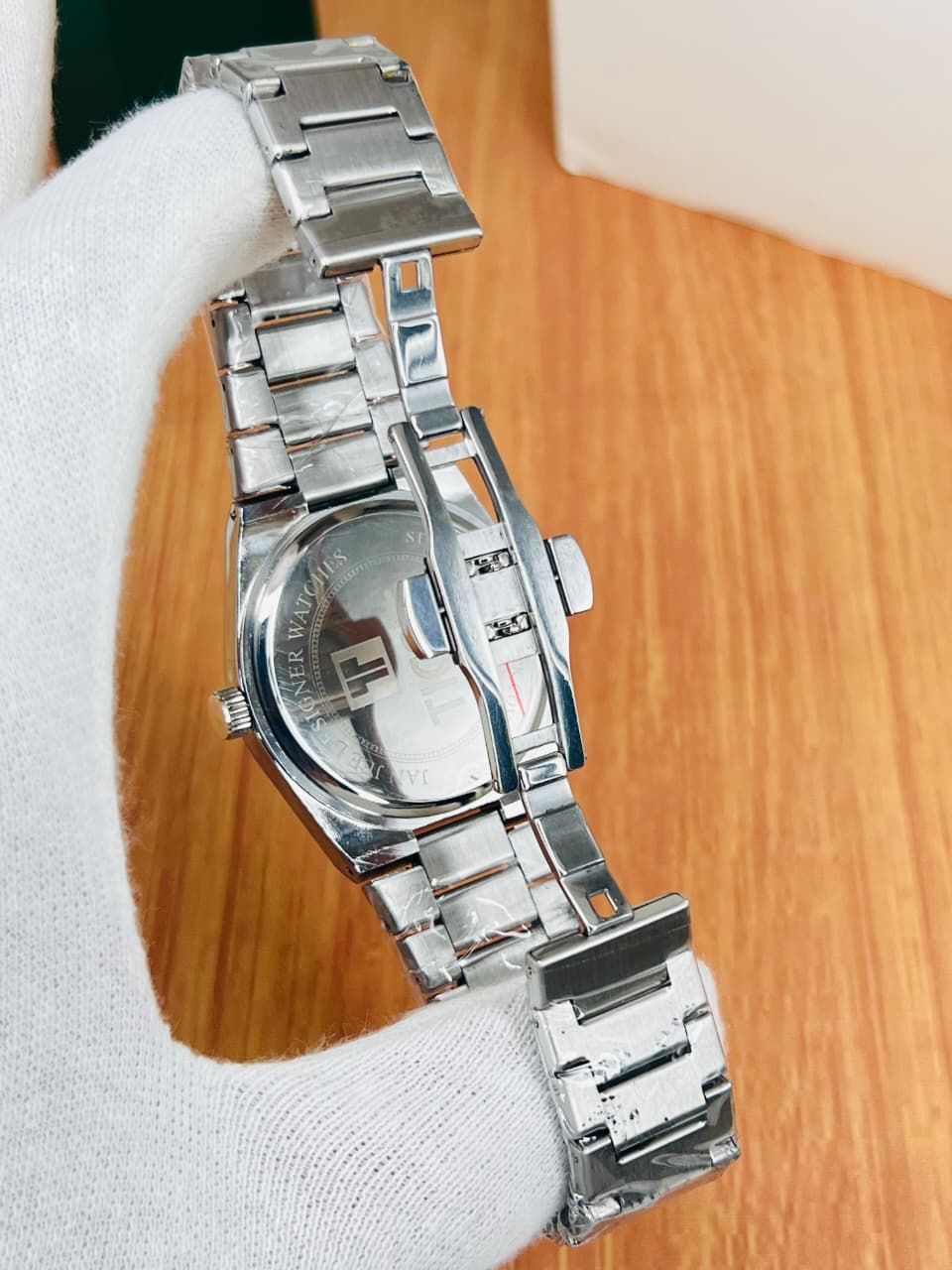 Tissot 1853 PRX - Mineral glass - Superlative Finish