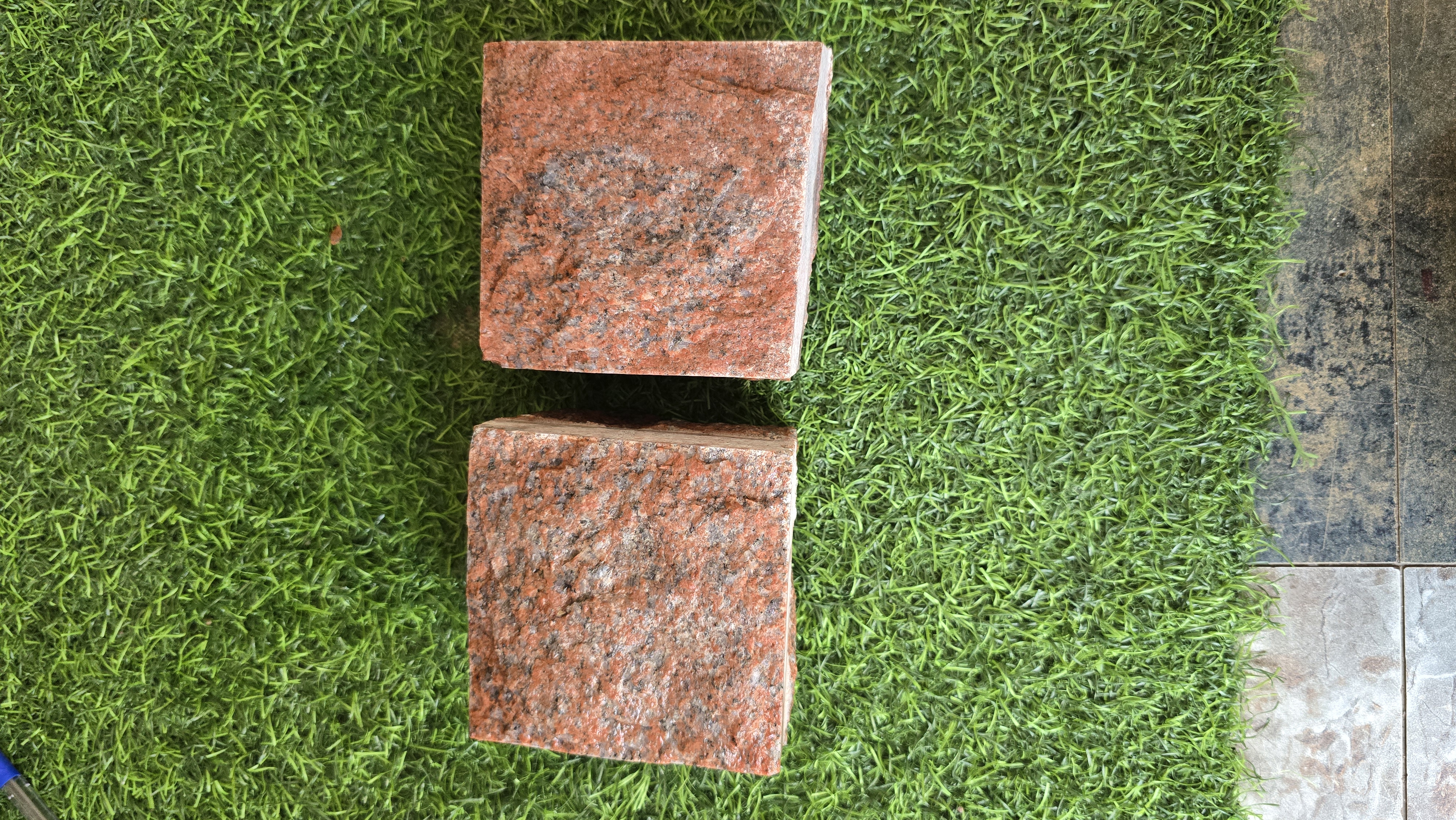 Red Granite Cobble Stone