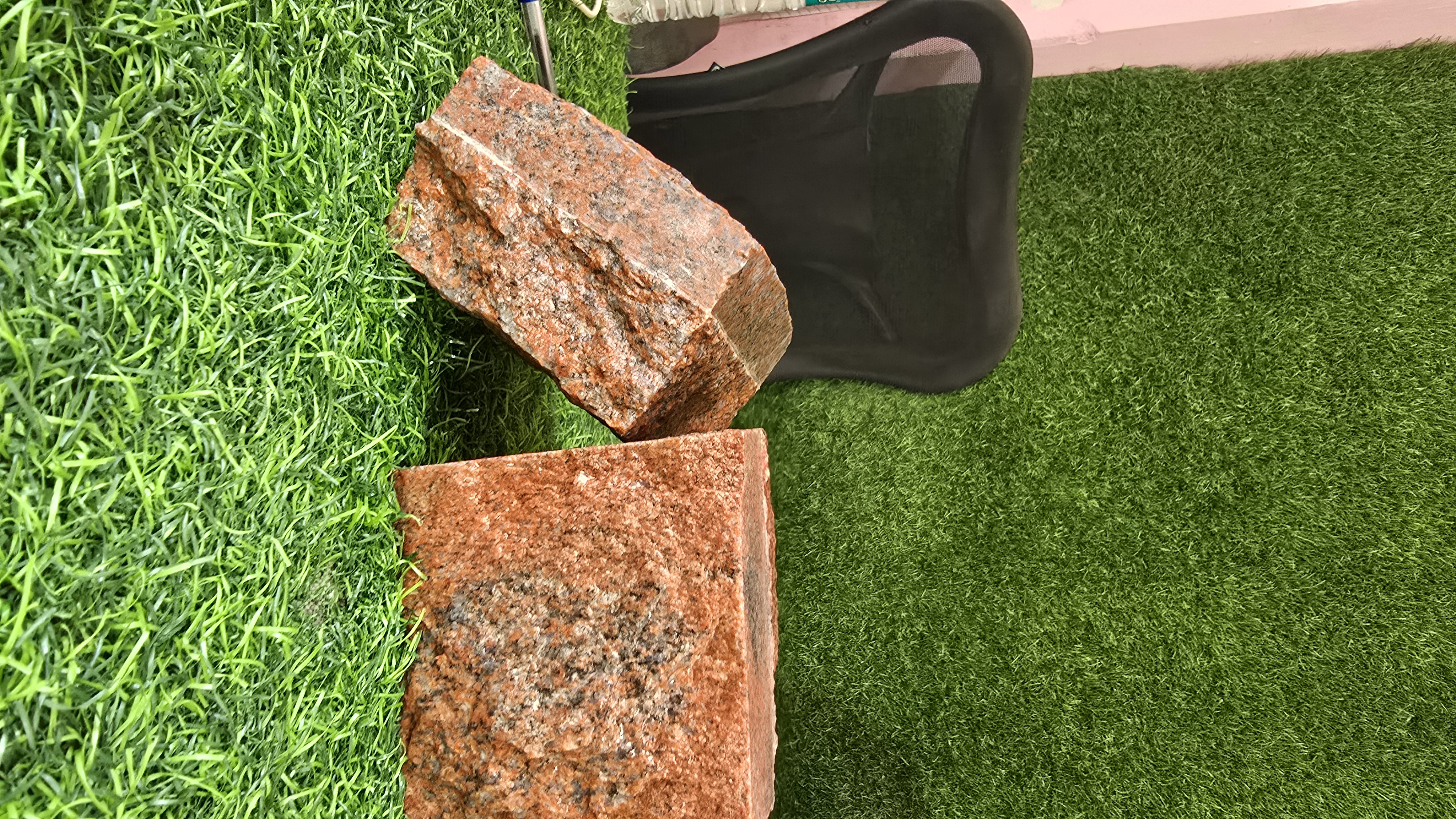 Red Granite Cobble Stone