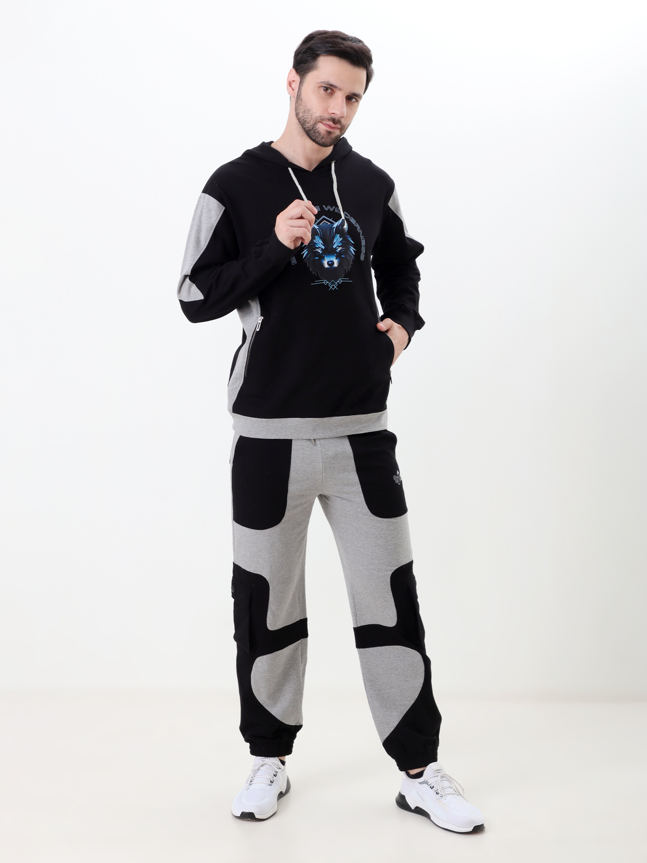 Men's Black and Gray Tracksuit