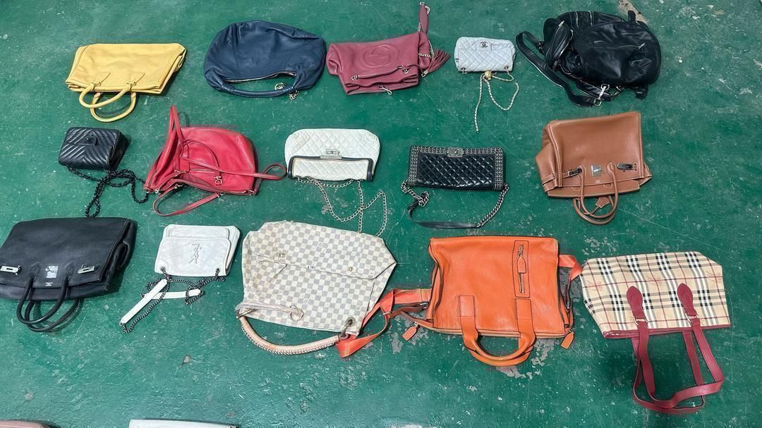UsedInternationalBrandluxury bags