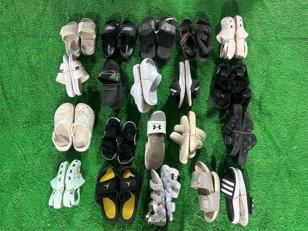 UsedInternationalSandals and Slippers