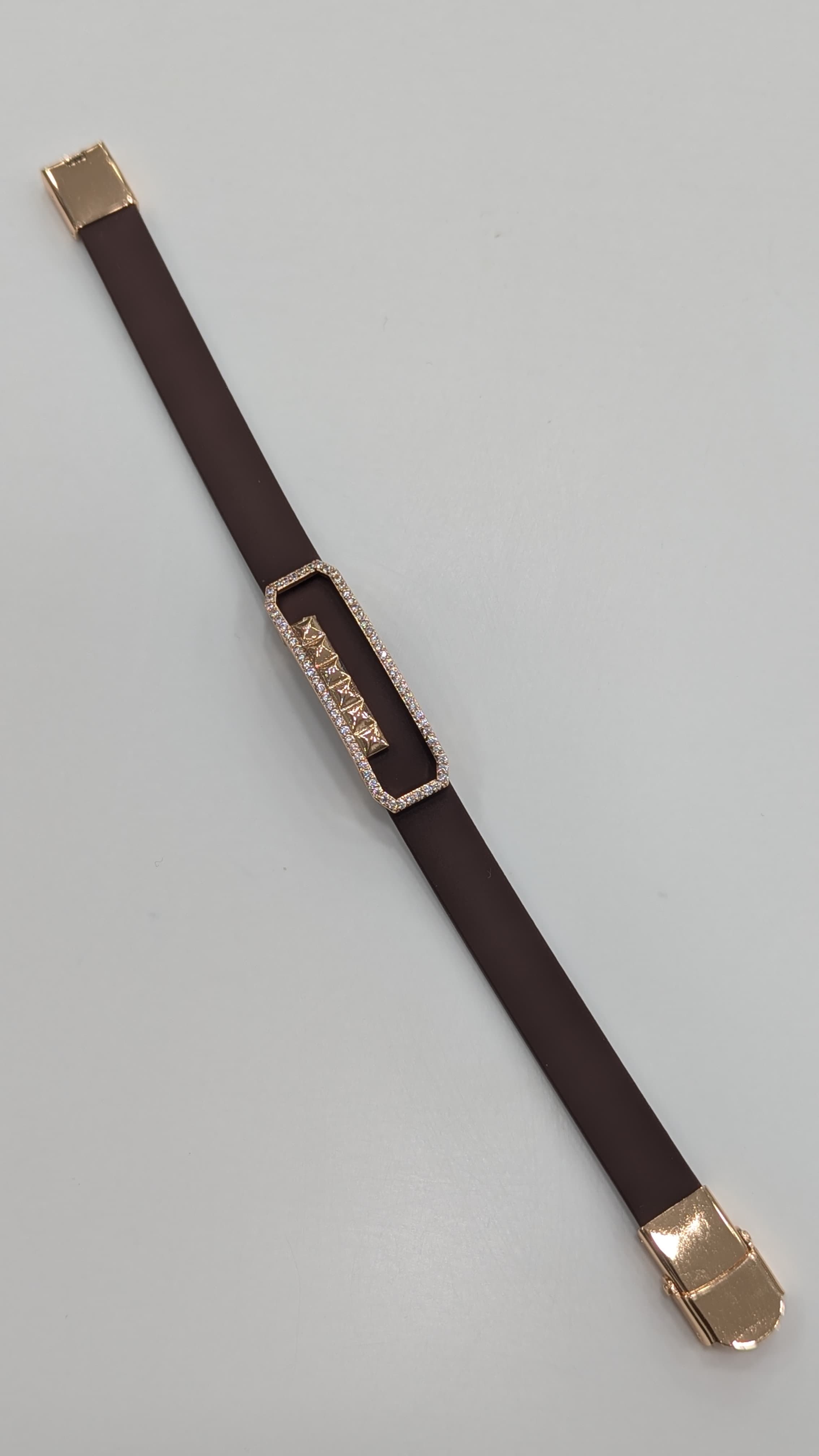 Elegant Brown Bracelet