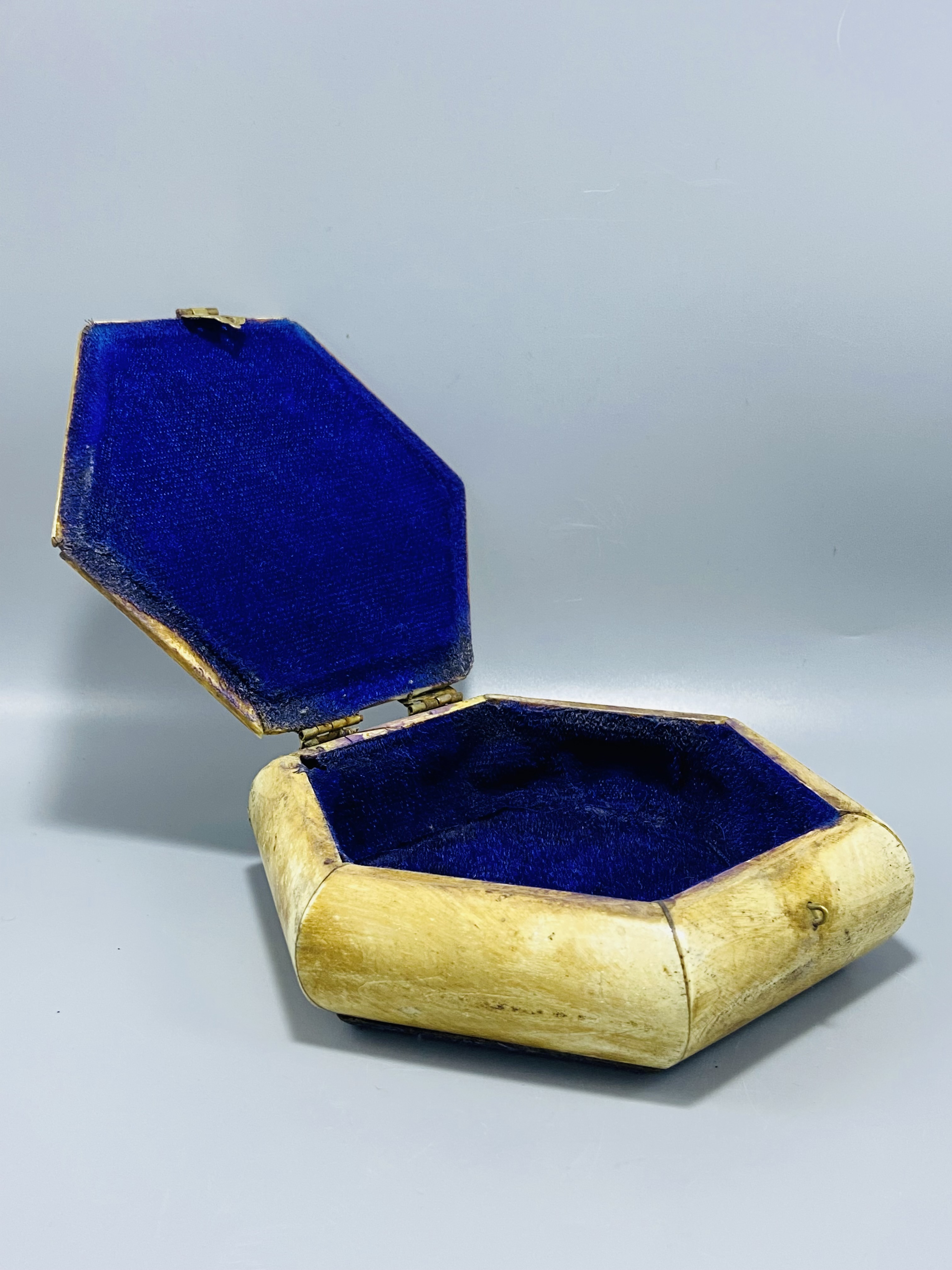 Hexagonal Vintage Jewelry Box