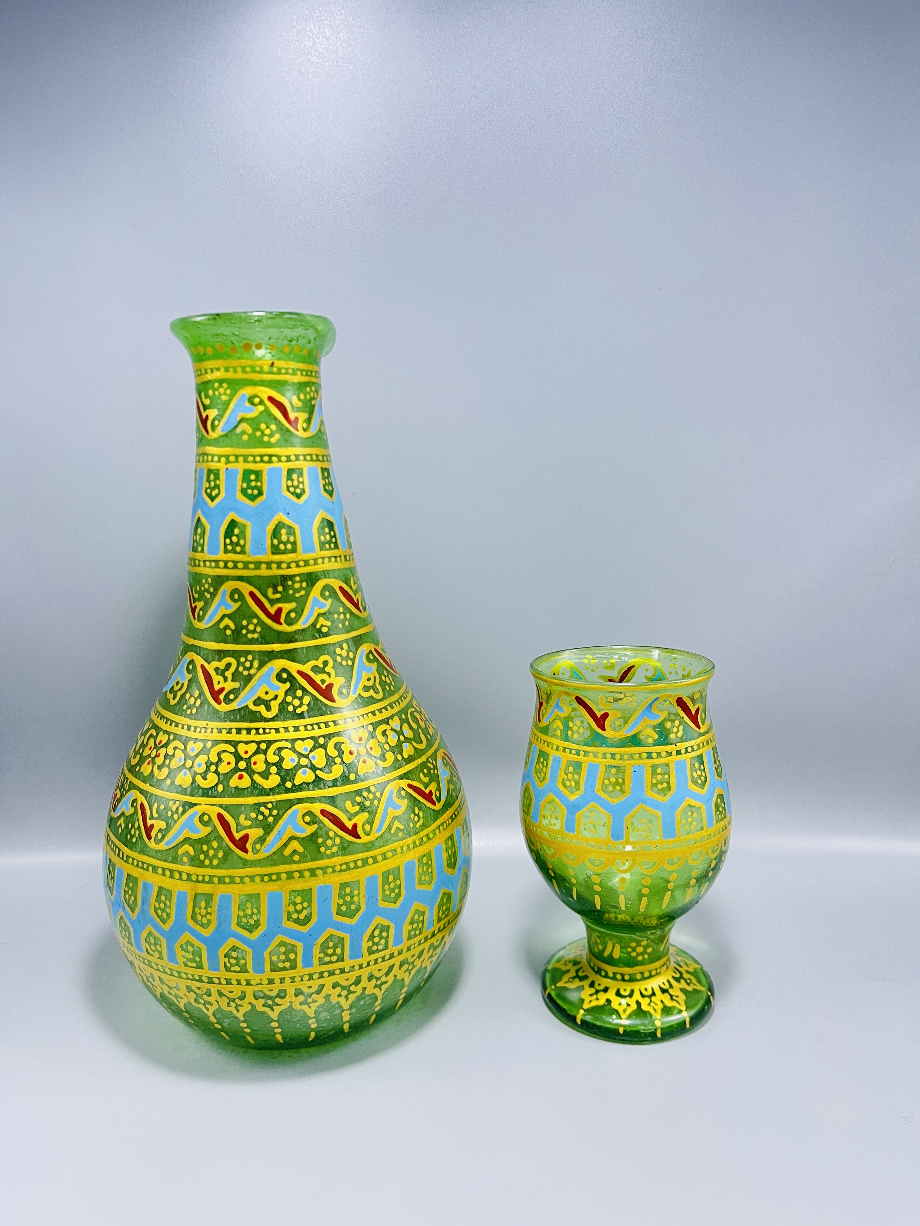Hand-painted Green Glass Vase and Goblet Set with 6 glass