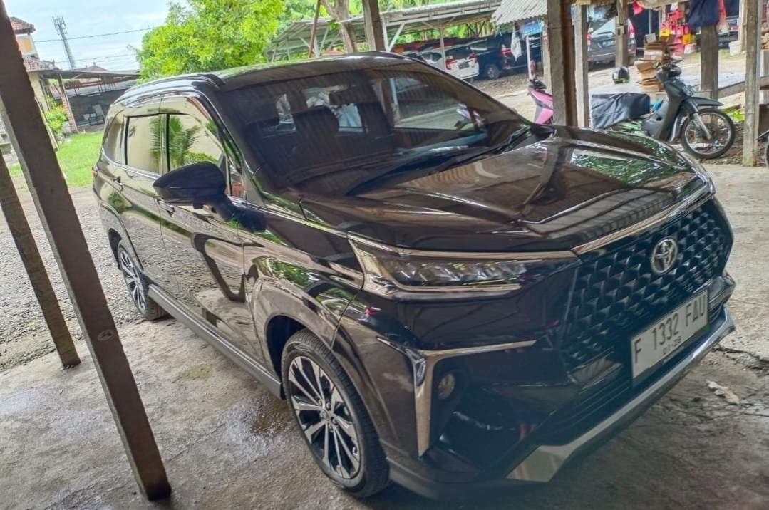 Toyota Reborn Zenix