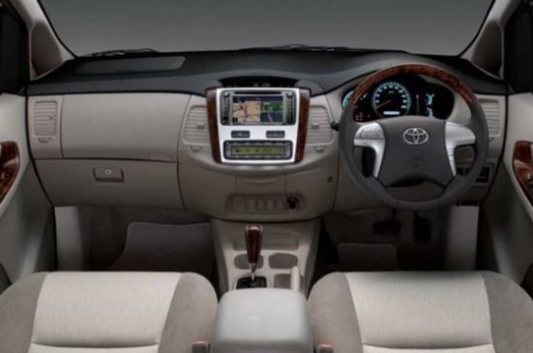 Toyota Innova Reborn